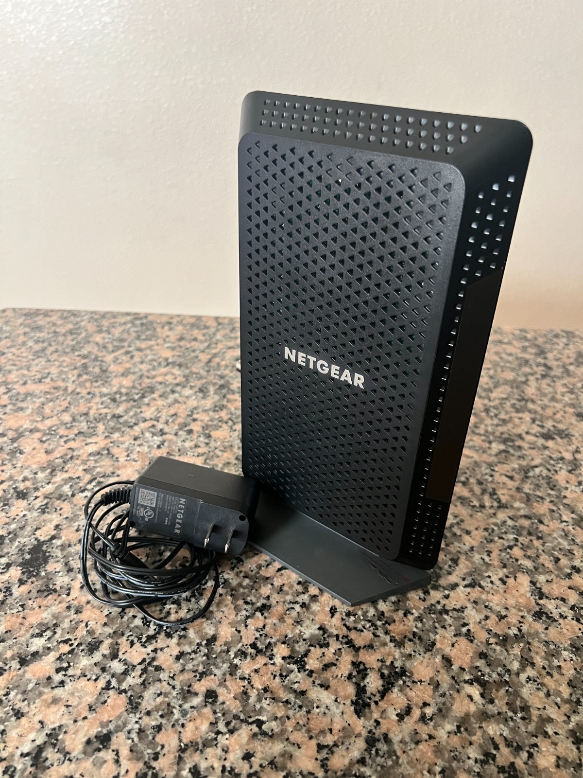 NETGEAR Nighthawk CM1200-100NAS DOCSIS 3.1 Cable Modem