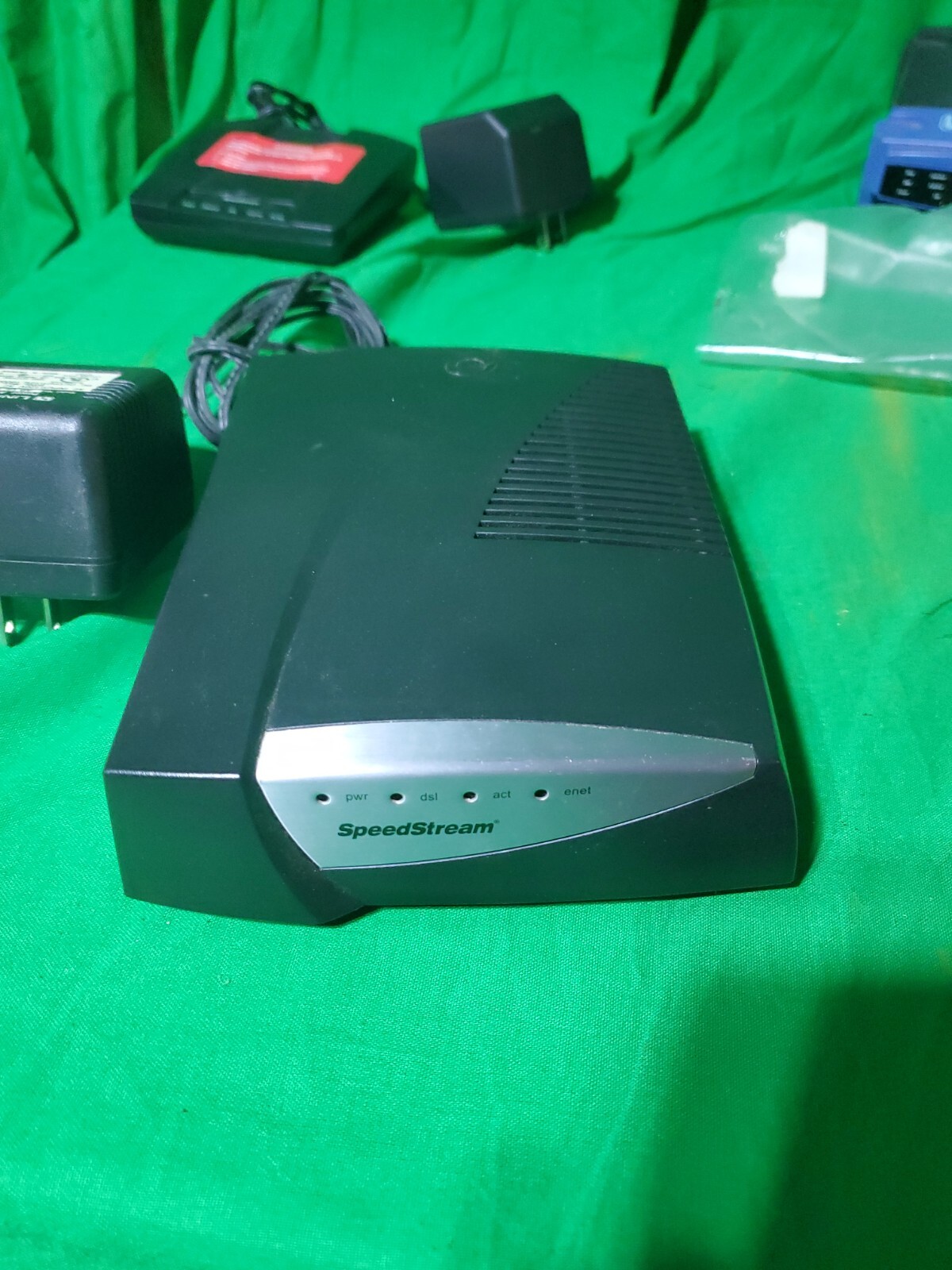 Efficient Networks SpeedStream 5360 Modem