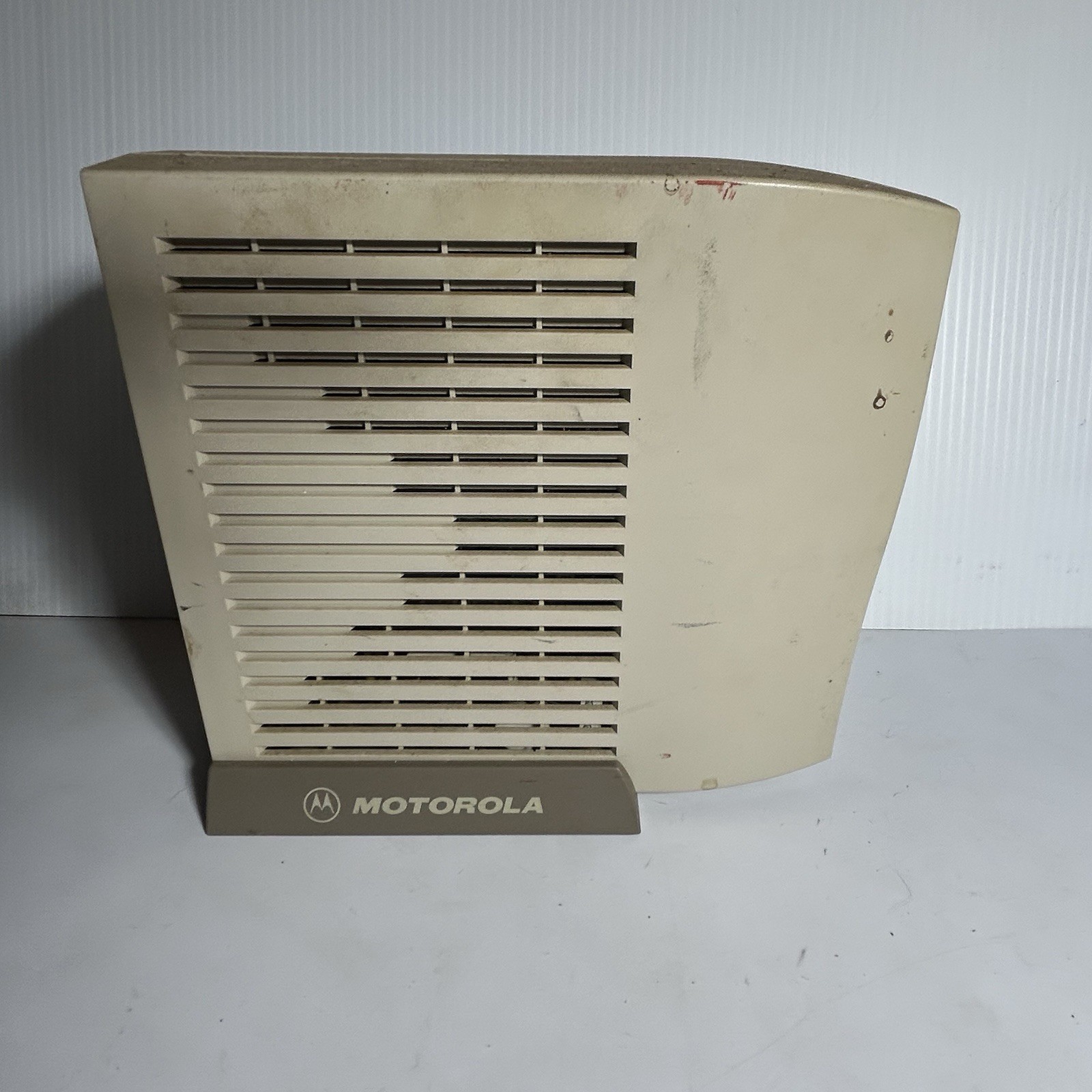 Motorola SURFboard Router SB3100 38 Mbps 105-125 VAC 13W Beige Ethernet Internet