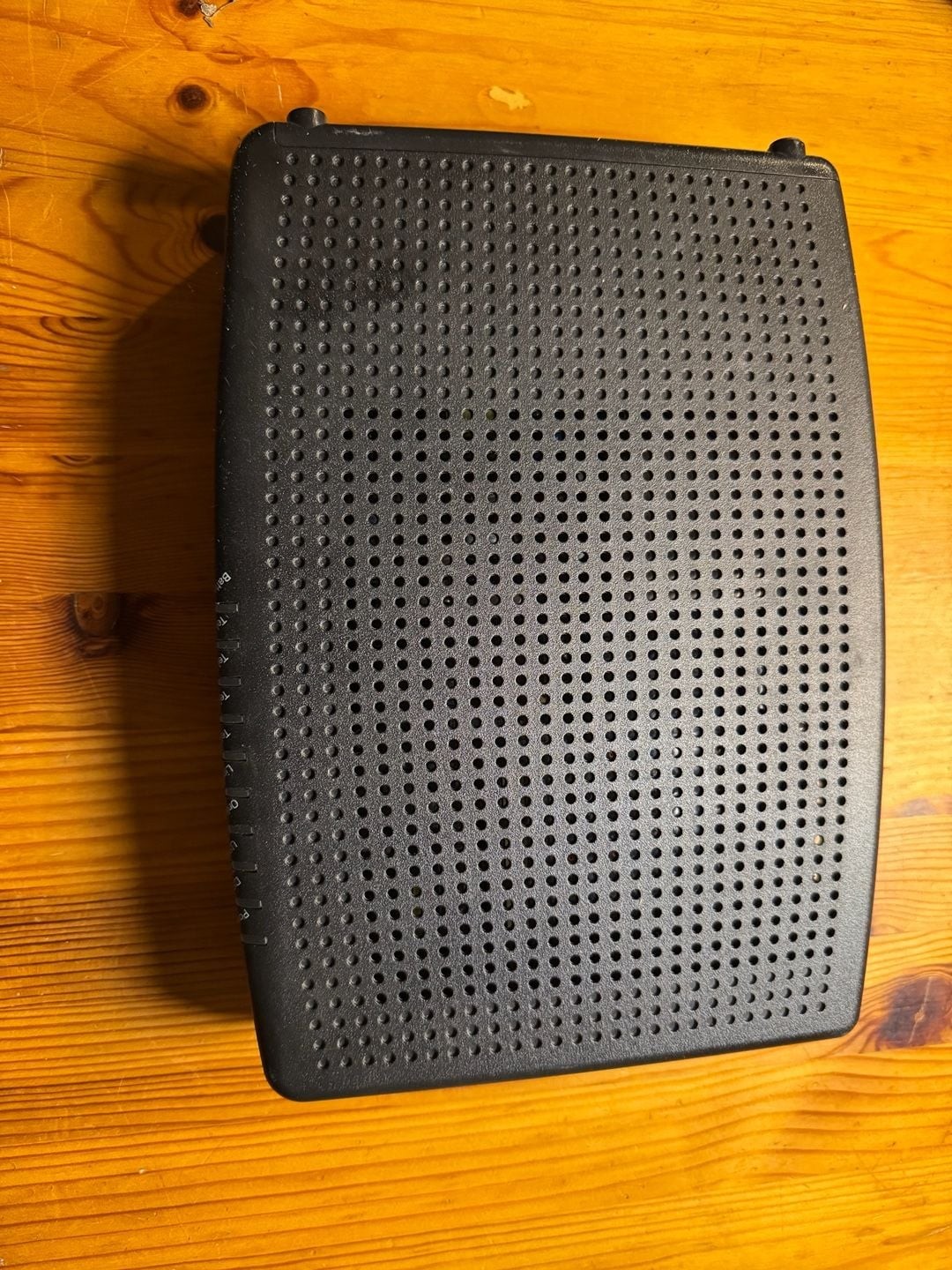 ARRIS Touchstone TM804G Telephony Cable Modem DOCSIS 3.0