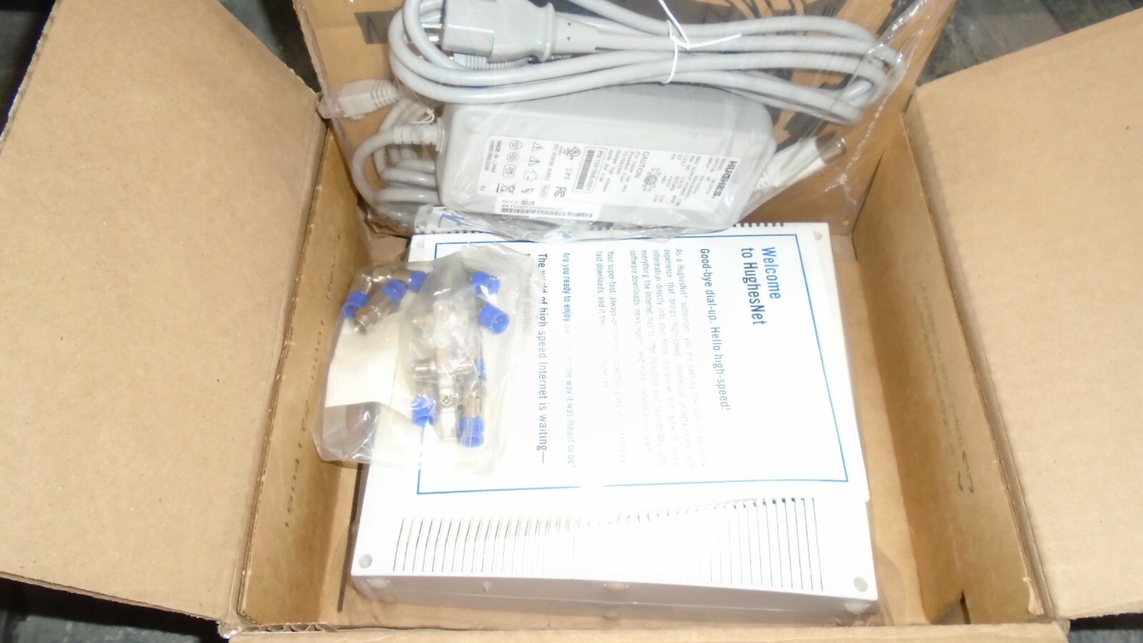 HUGHES HN9000 1500827-0006 Broadband Satellite Modem