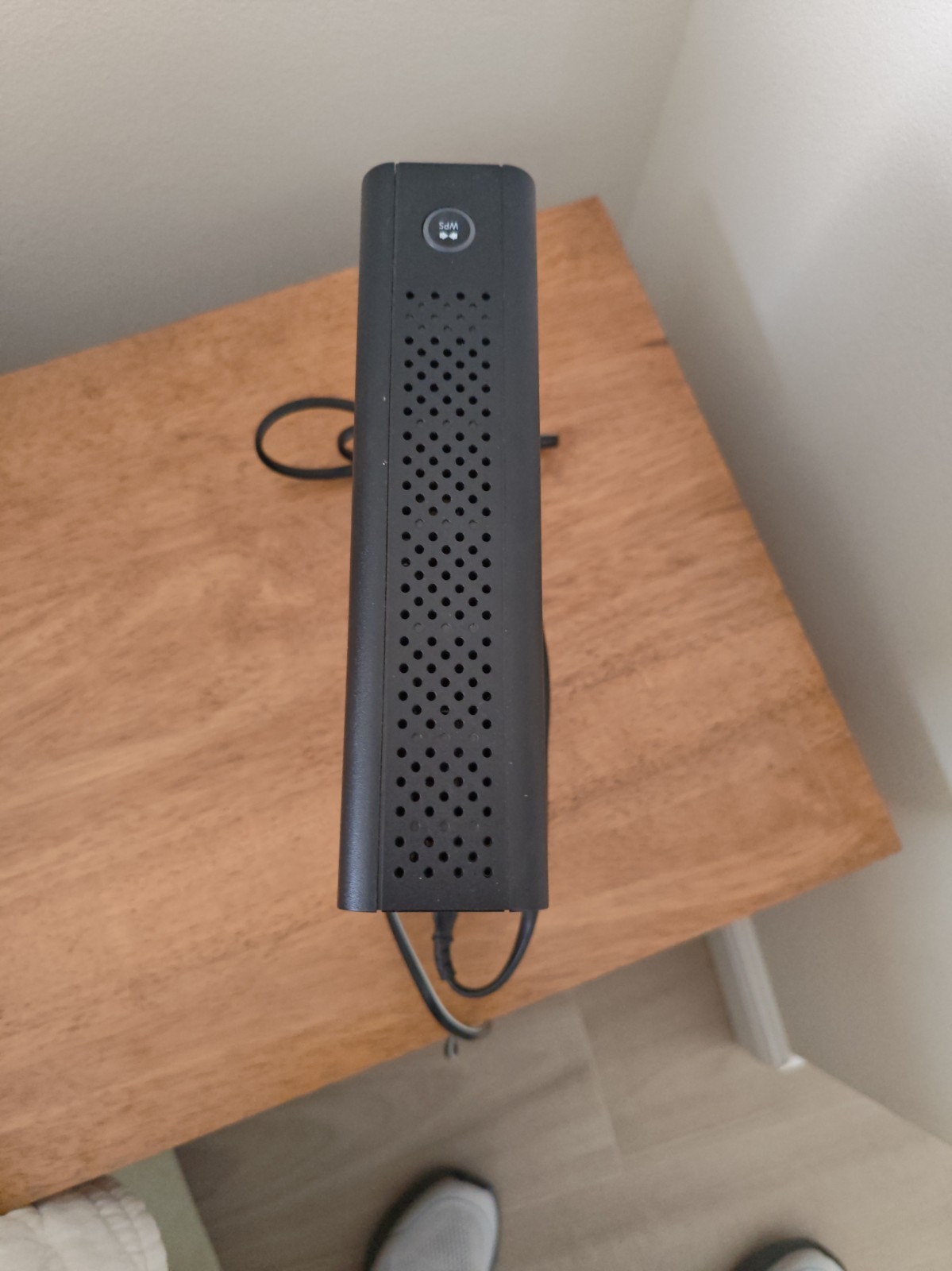Xfinity Cable Modem Wifi Router Arris TG862G/CT With Power Cord USED