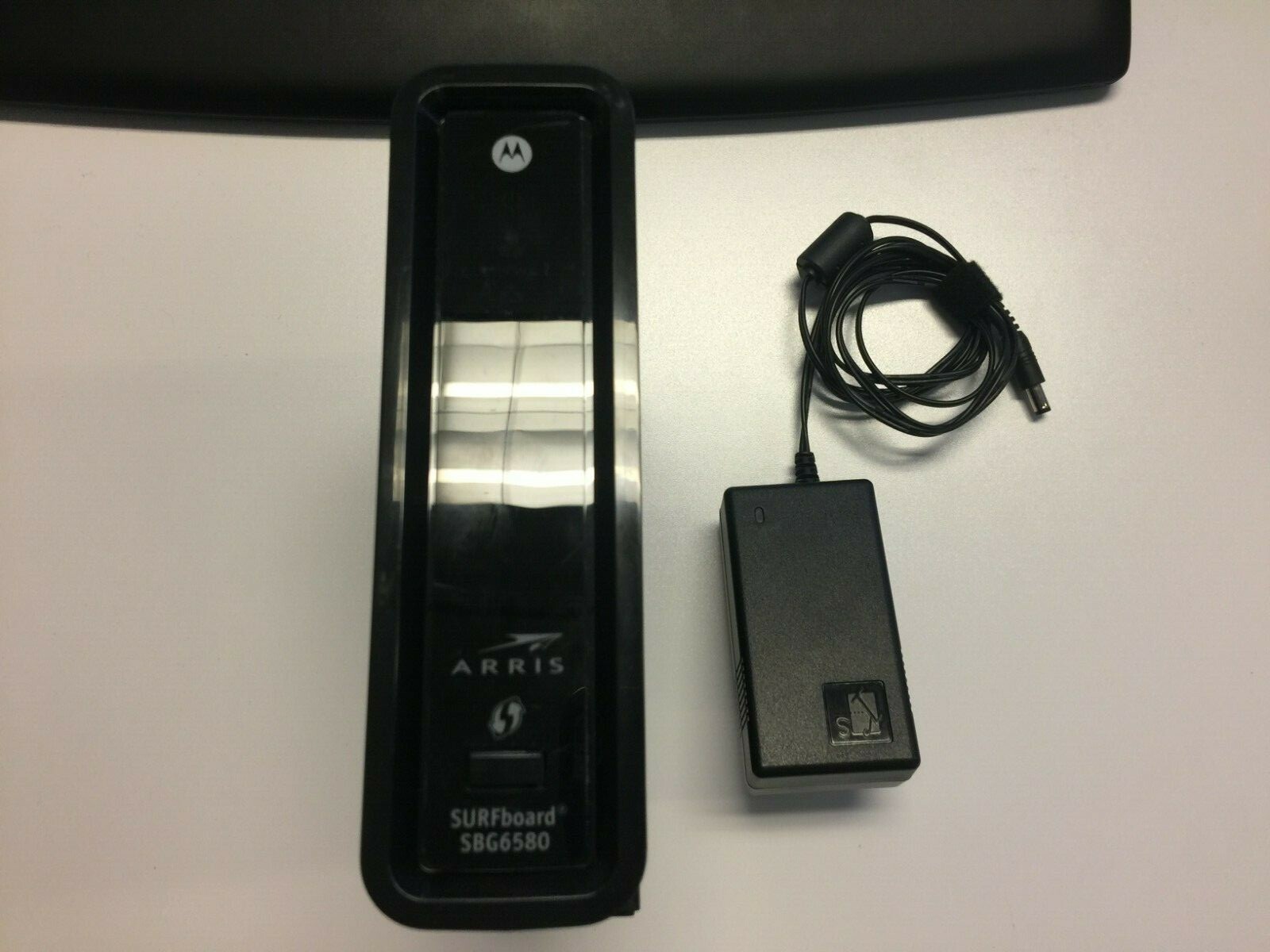 Motorola Arris SBG6580 SURFboard Wi-Fi Cable Modem