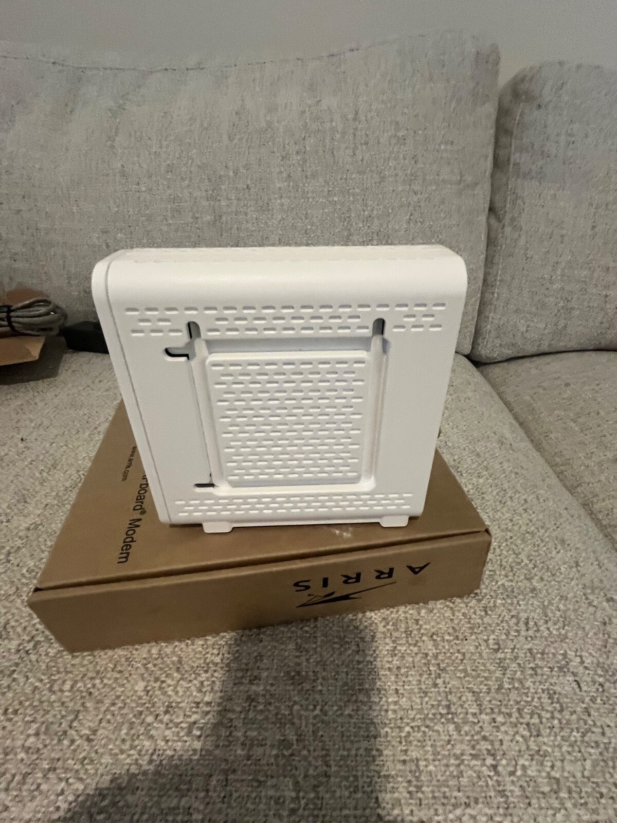 ARRIS Surfboard SB6190-RB DOCSIS 3.0 Cable Modem