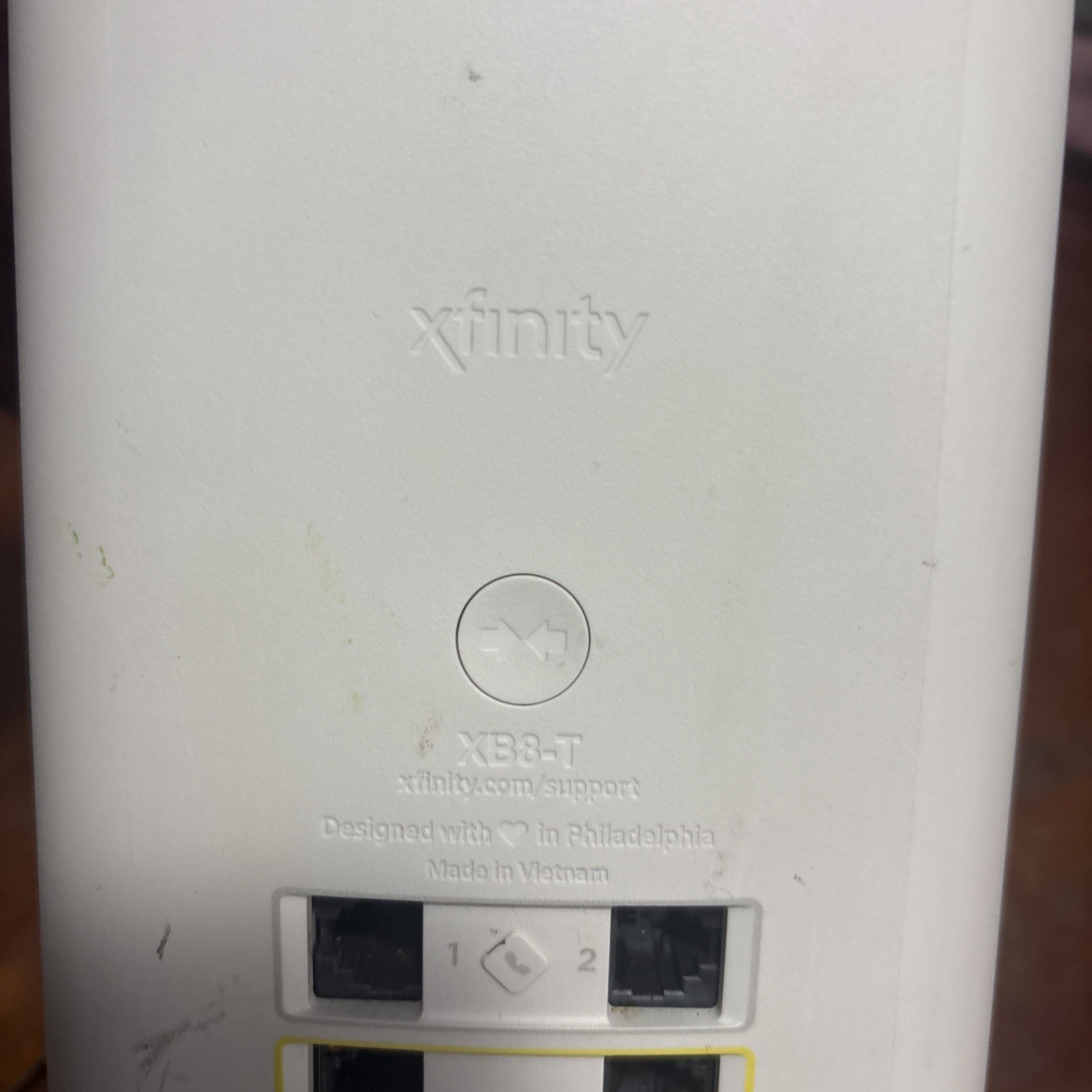 Xfinity xFi Gateway Router XB8-T Triband Wifi CGM4981COM – No charger