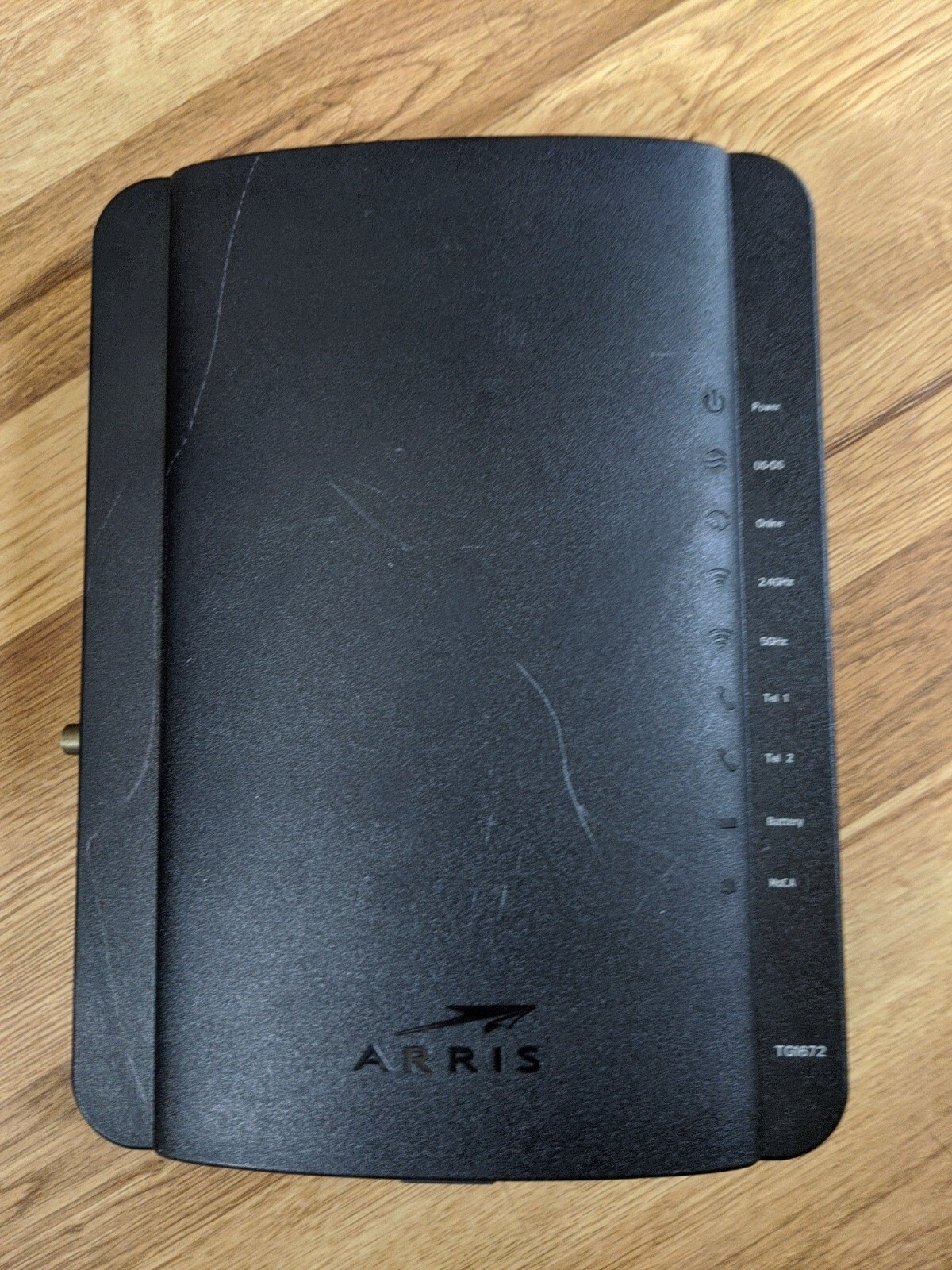 Arris TG1672G Gateway WIFI (2.4GHz – 5.0GHz) 4 Port Modem