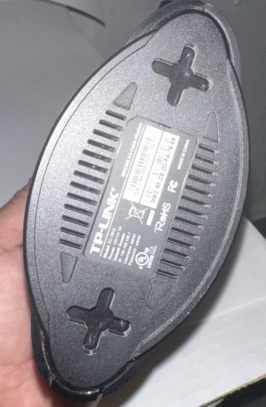 TP-LINK TC-7610 DOCSIS 3.0 Cable Modem USED with Power Cable