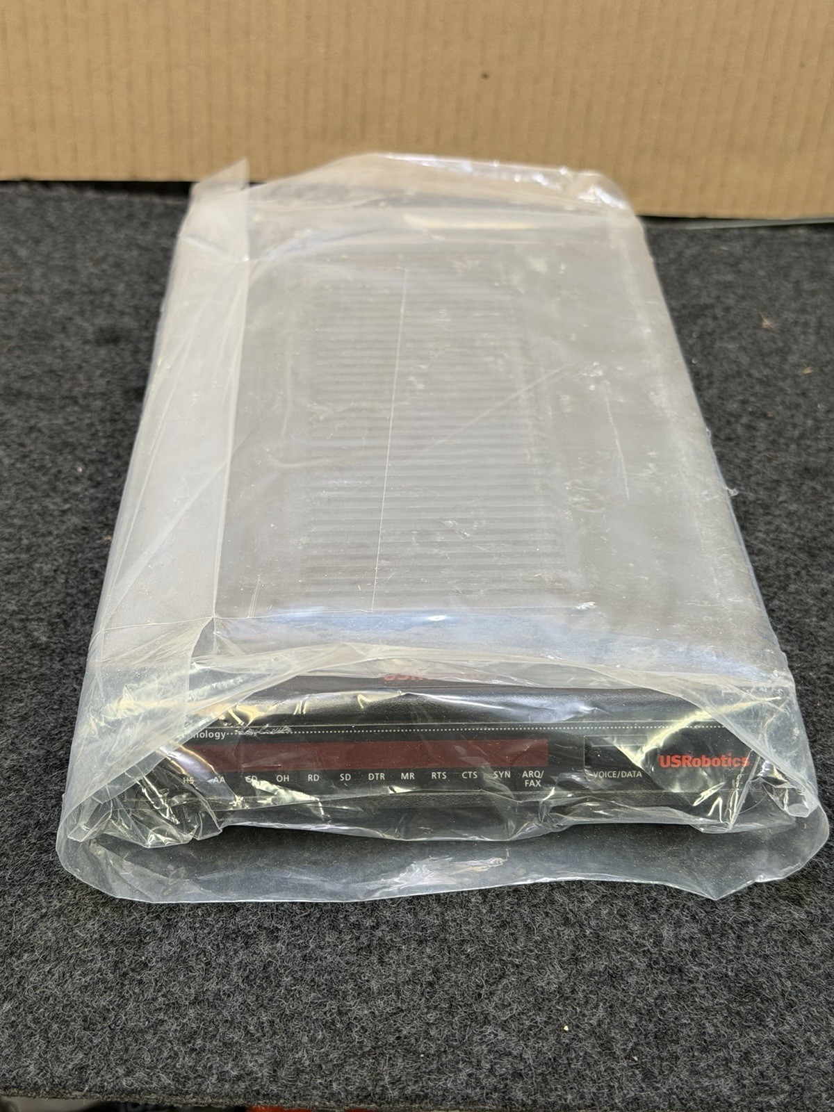 US Robotics 3453C 56k External Faxmodem Modem USR 64-003453-02R (No Packaging)
