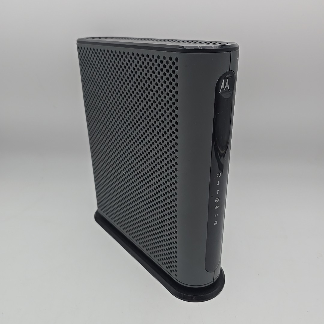 Motorola MG7540 16×4 DOCSIS 3.0 Cable Modem & AC1600 WiFi Router