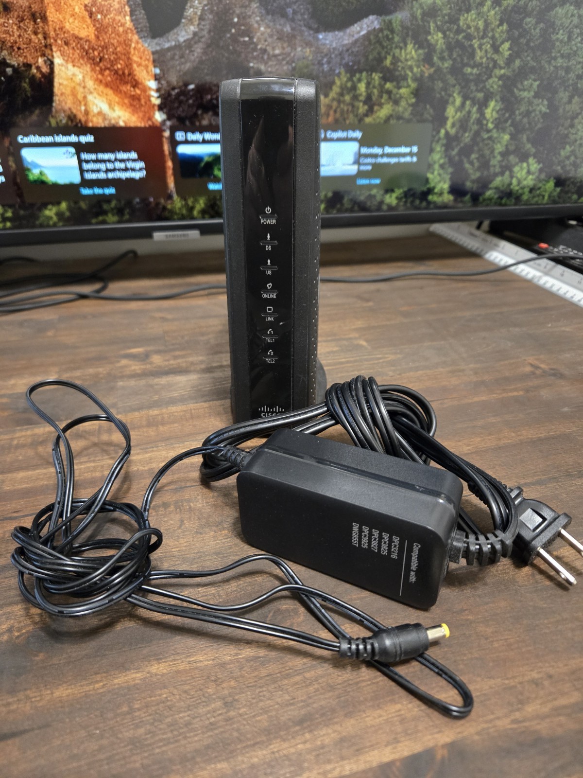 Cisco DPC3216 DOCSIS 3.0 Cable Modem + Digital Voice Adapter 16×4 w/Power Supply