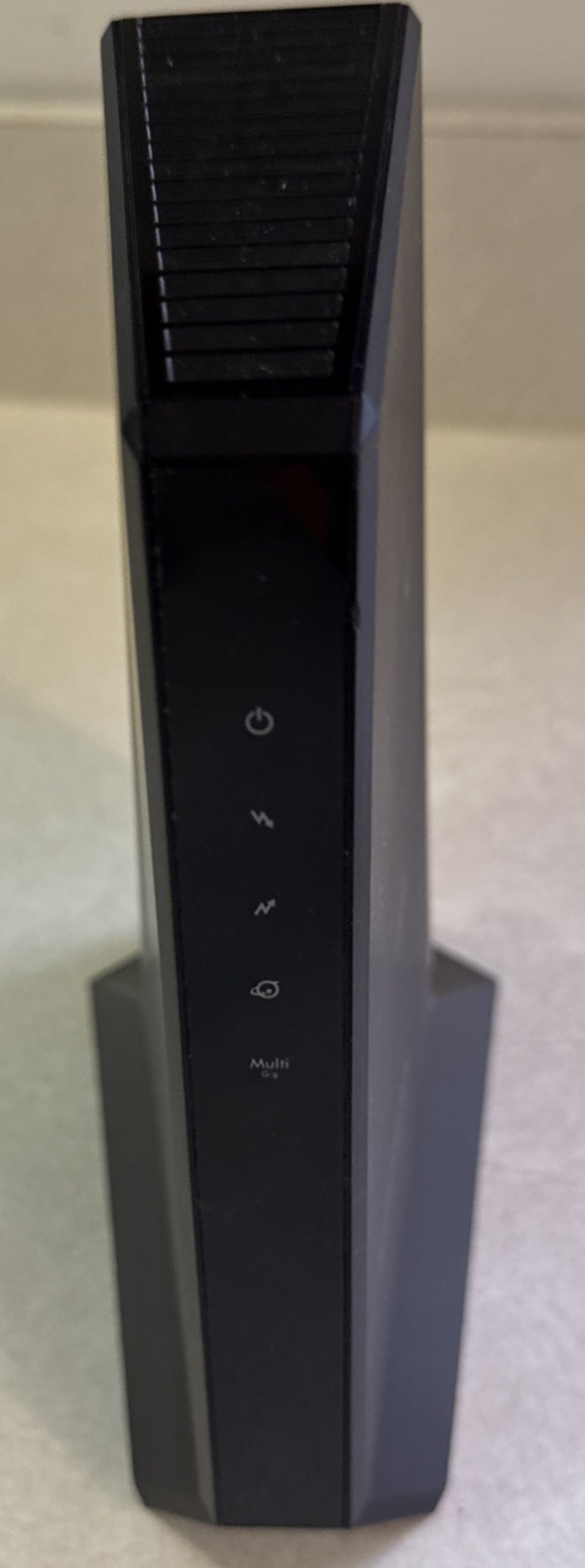 Netgear Nighthawk CM2000 2.5Gbps Multi Gig Internet Speed Cable Modem DOCSIS 3.1