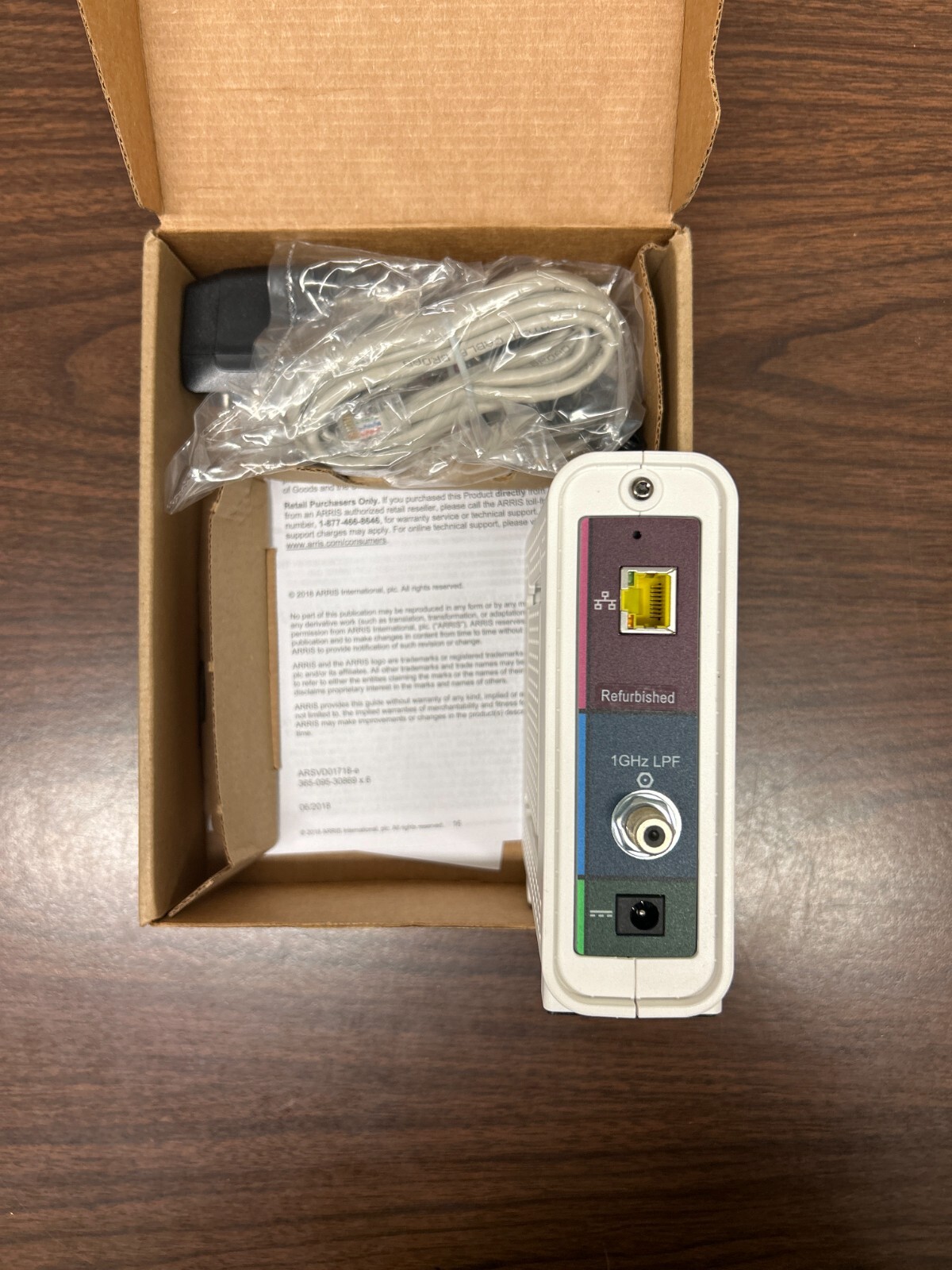 White Arris Docsis 3.0 Surfboard Modem Refurbished Pre-Owned Unit