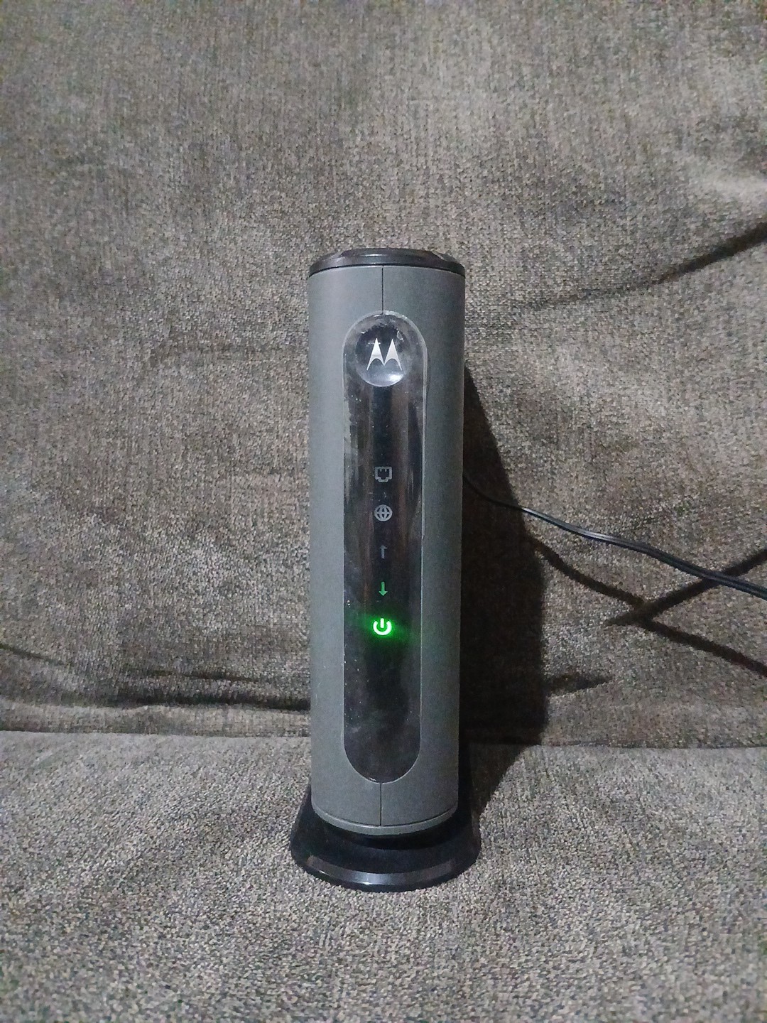 Motorola MB87220 DOCSIS 3.0 Multi-Gig Cable Modem W/ Power Supply ~ TESTED
