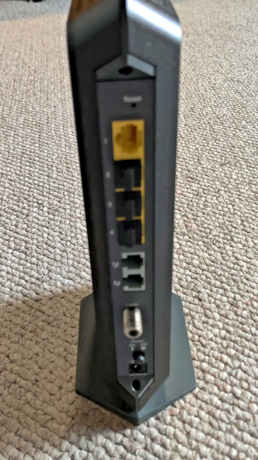NETGEAR CM1150V Nighthawk Multi-Gig Speed Cable Modem for XFINITY Voice