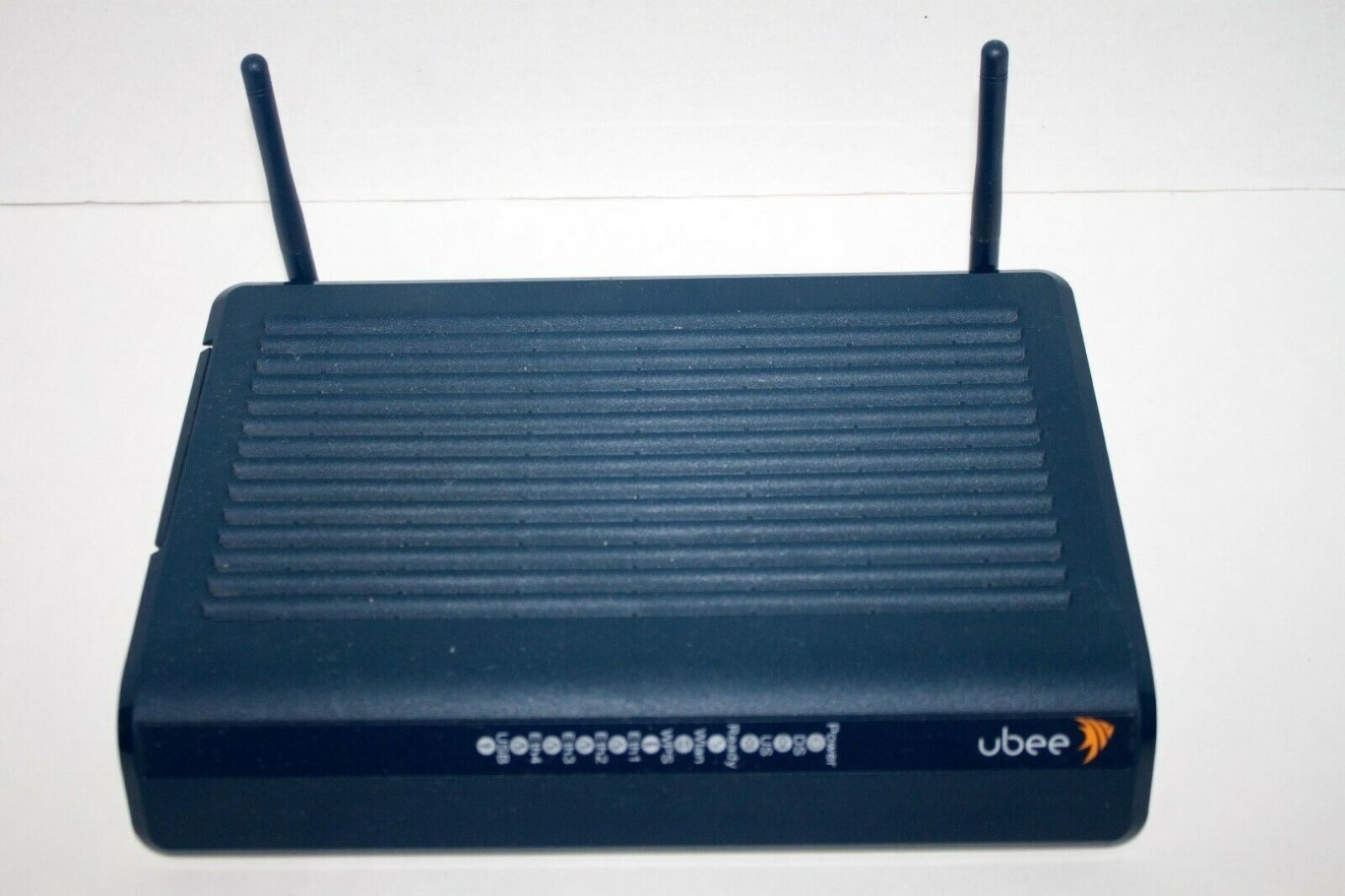 Gateway WIFI Modem & Router 300mbps 1GBps LAN DOCSIS 3.0 Spectrum, Comcast