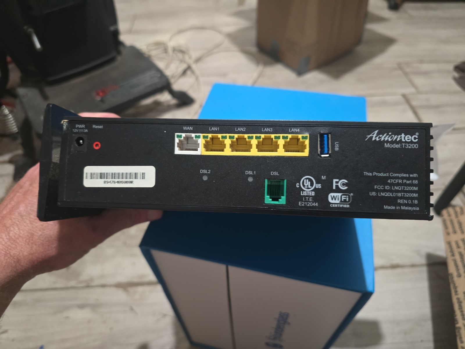 Kinetic By Windstream Wifi Modem T3200 With Power Cord