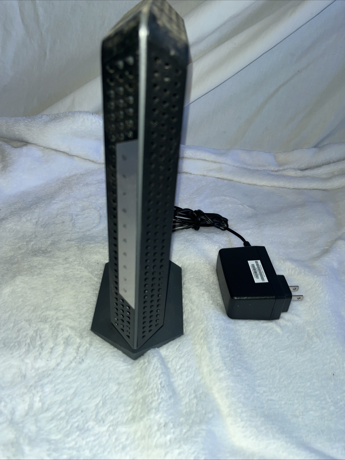 NETGEAR CM1150V Nighthawk Multi-Gig Speed Cable Modem for XFINITY Voice