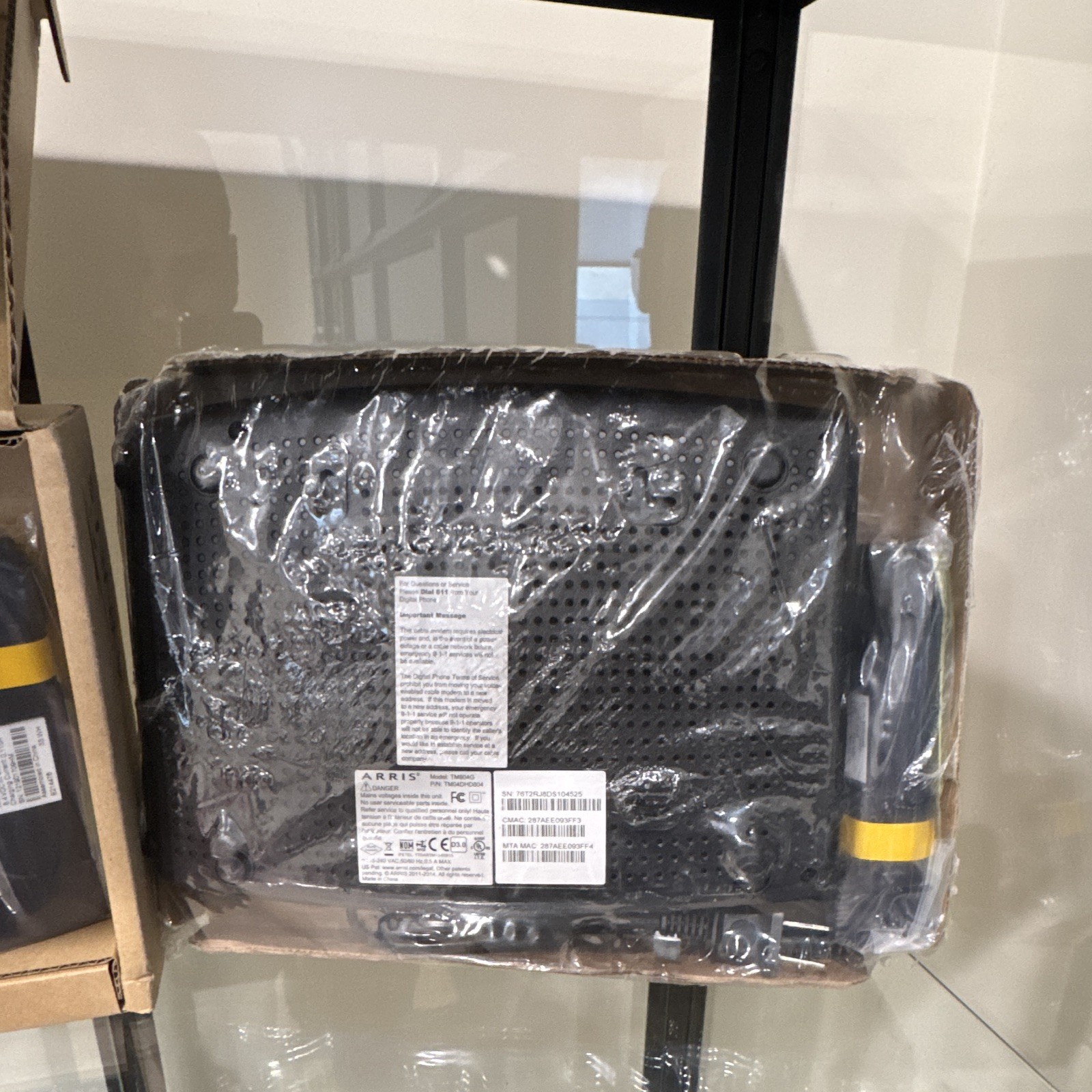 ARRIS TM804G TOUCHSTONE BLACK MODEM TM04DHD804 LOT OF 2 brand NEW