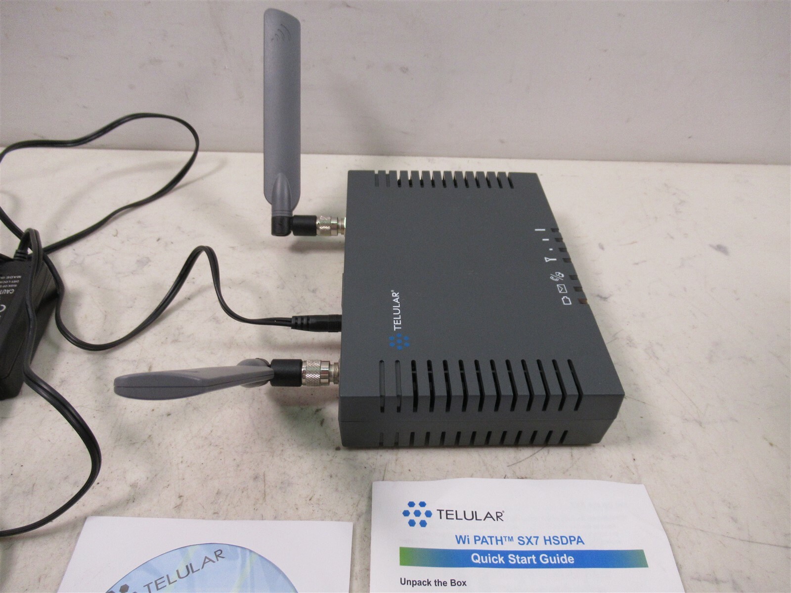 Telular SX7M-455G Fixed Wireless Terminal High Speed Data Modem HSDPA AT&T