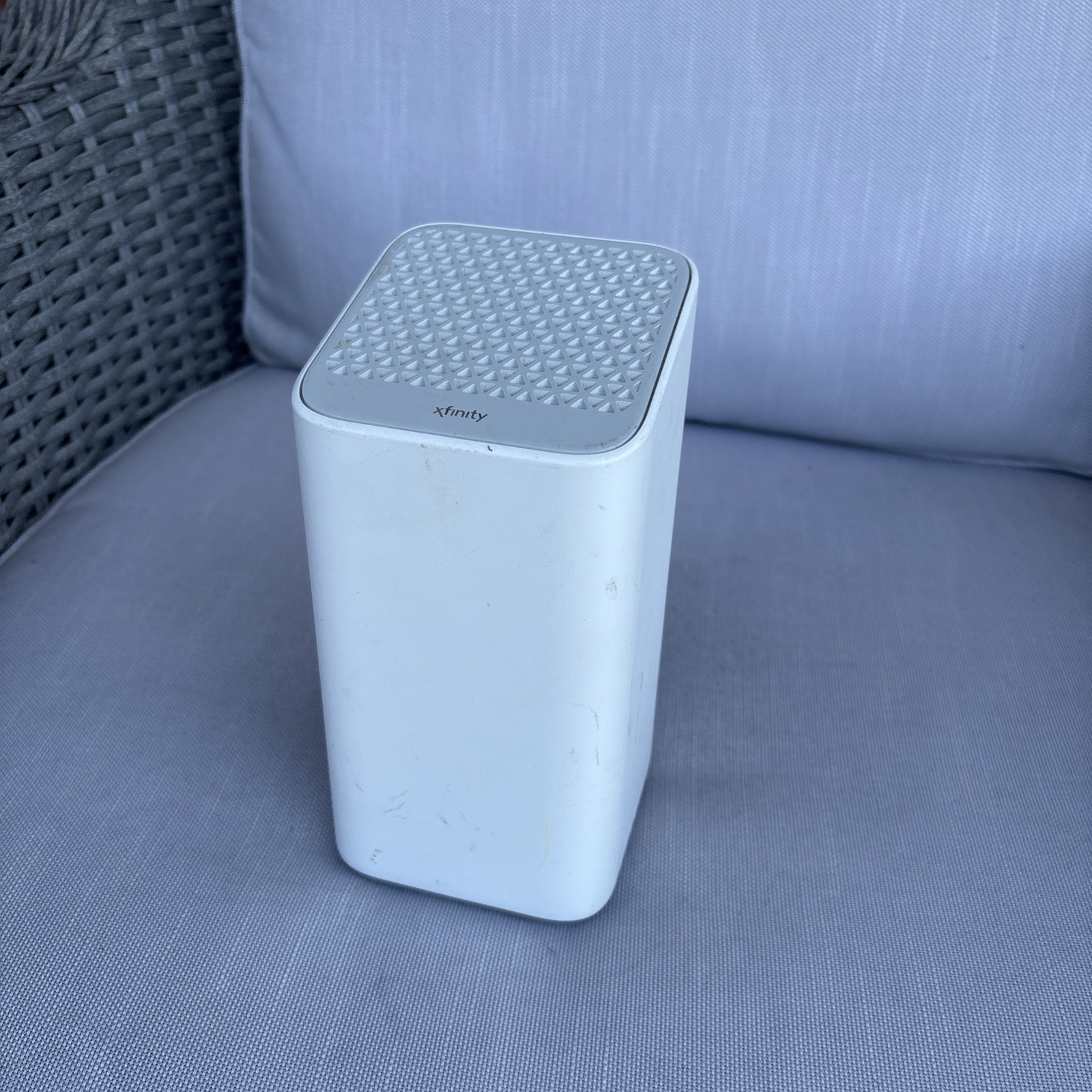 Comcast Xfinity XB7-CM GIGABIT Modem WiFi Router *NO CORDS* – Tested – EUC