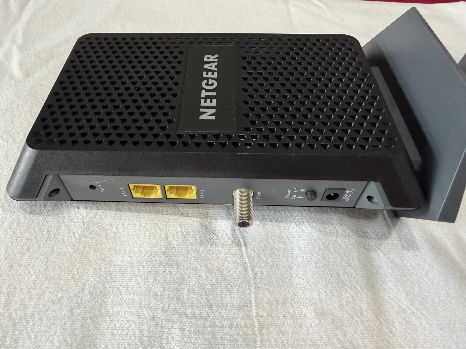 Netgear Nighthawk CM1100 DOCSIS 3.1 Multi-Gig Cable Modem