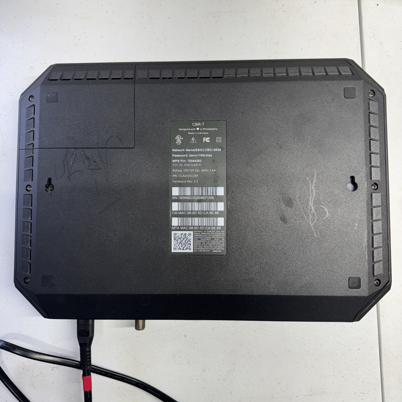 Comcast Business CBR-T CGA4131COM WiFi Router Gateway Not Tested Turns On