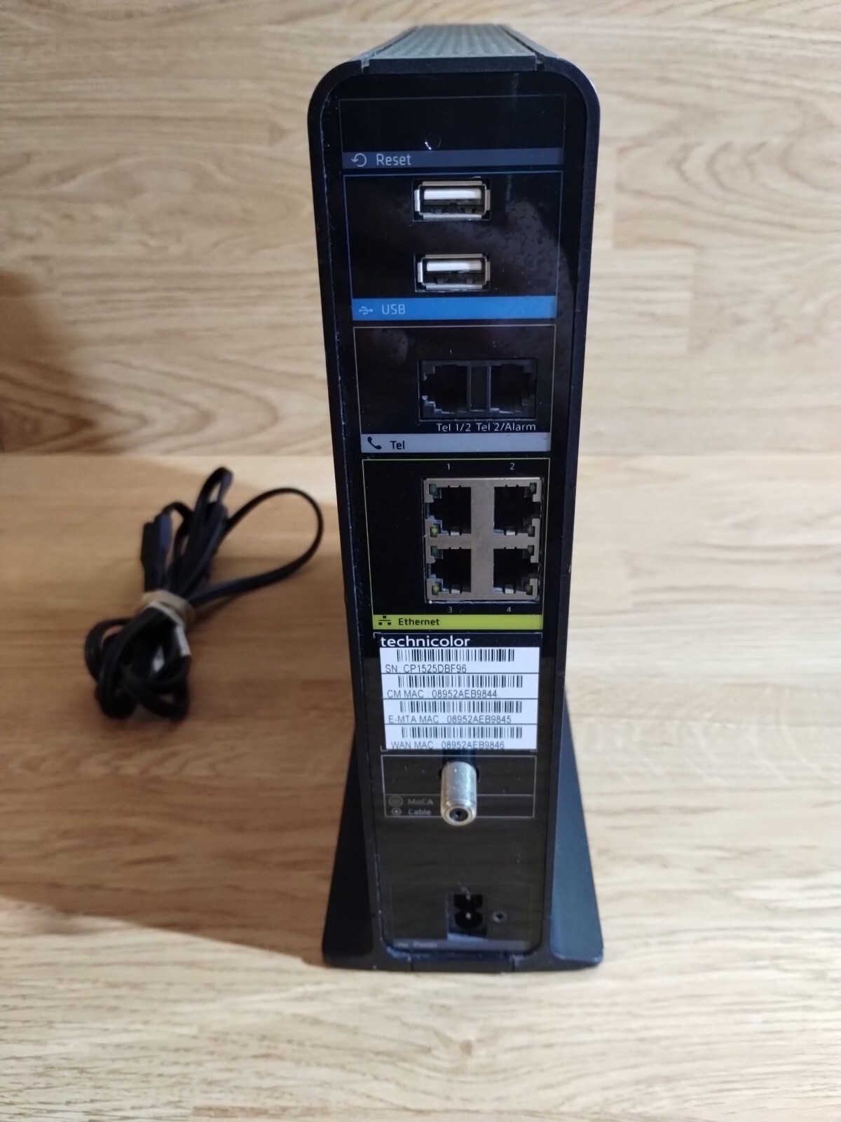 Technicolor TC8717T DOCSIS 3.0 Wireless Modem + Telephone/VoIP Technicolor