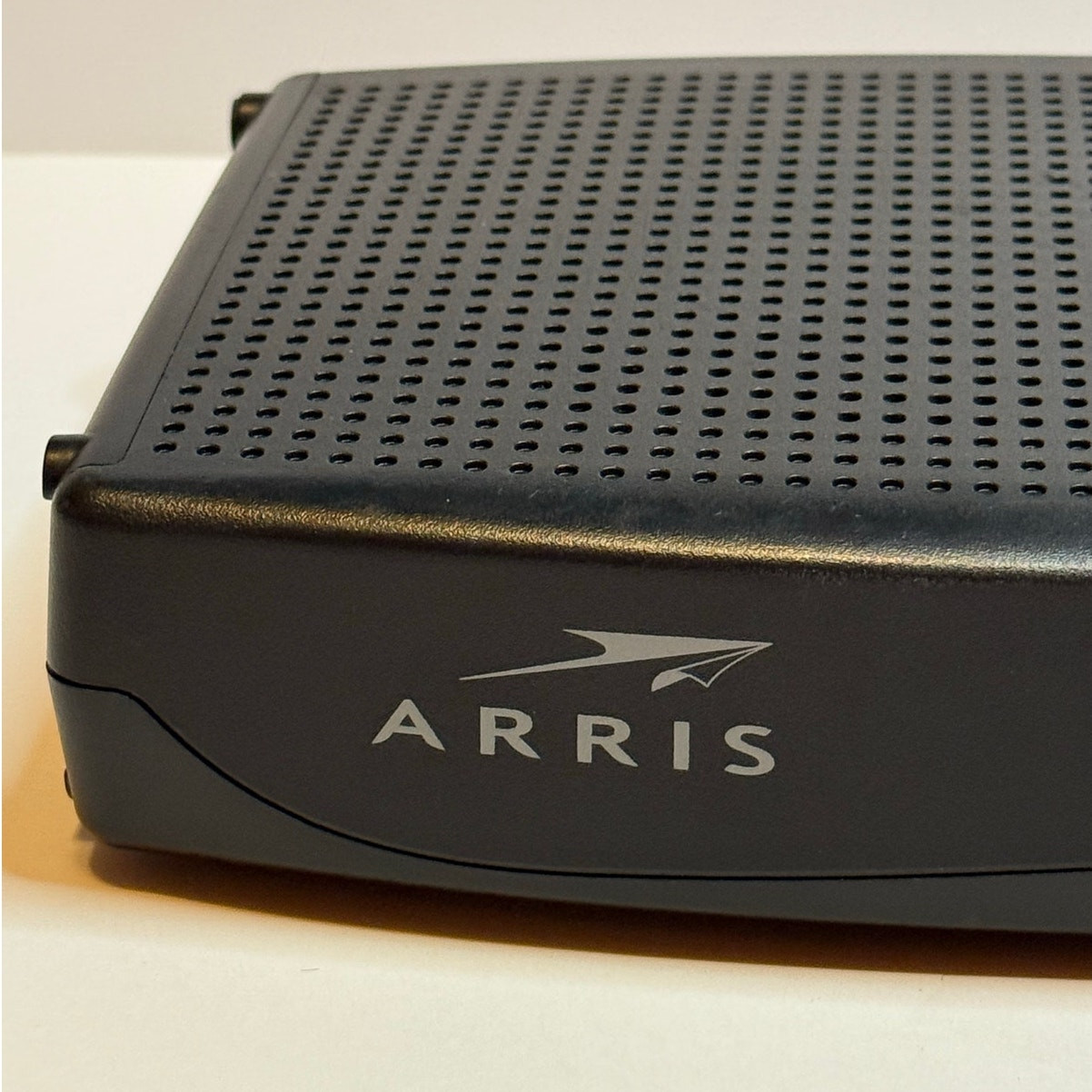 Arris TM722G Telephony DOCSIS 3.0 Cable Modem