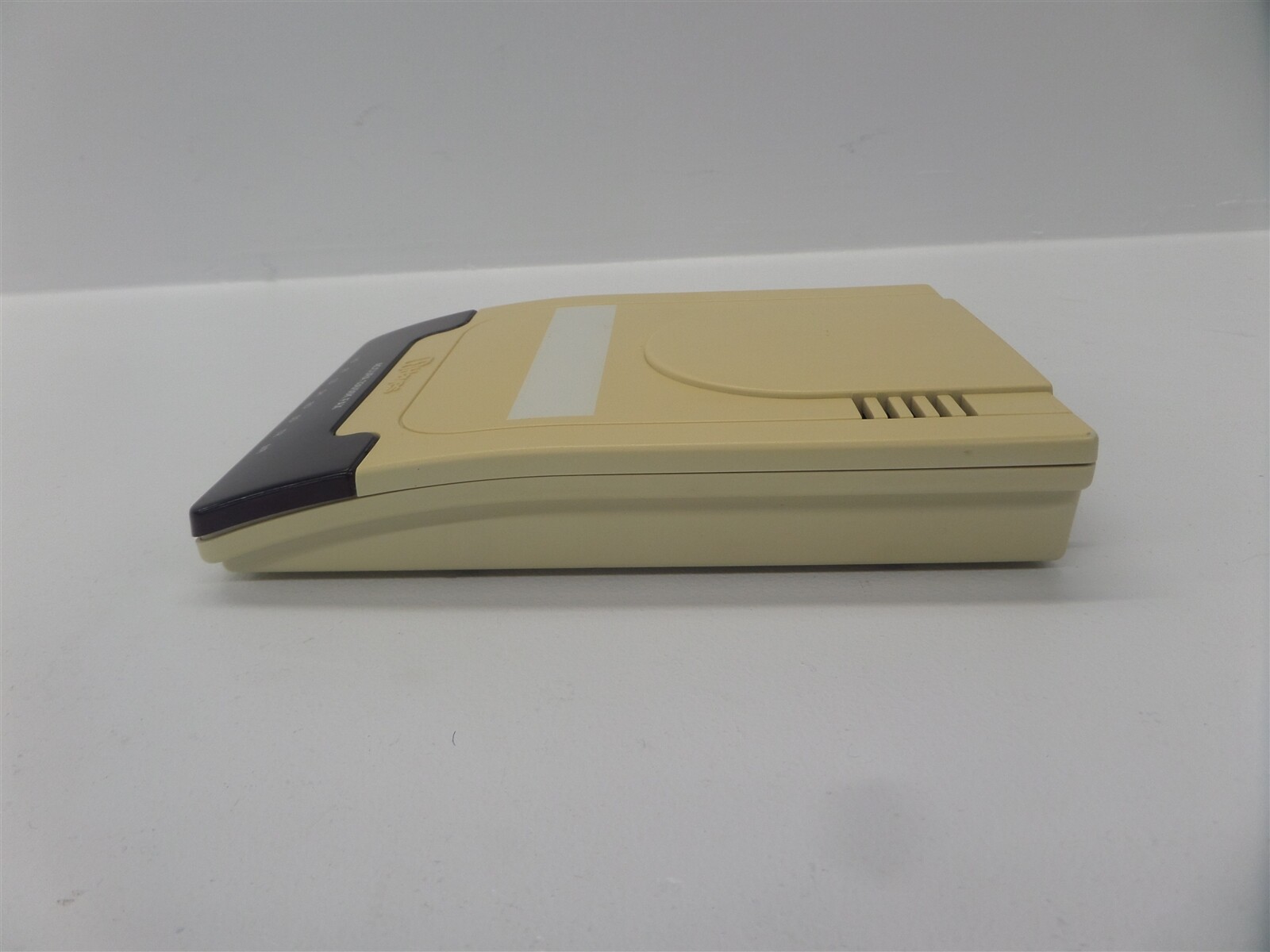 Hayes Accura 56K Fax Modem 03328-A