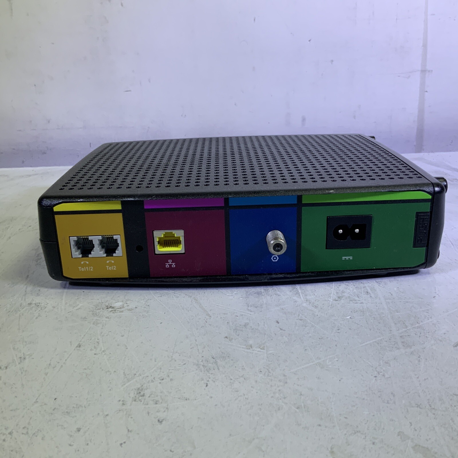 ARRIS TM822R Internet & Voice DOCSIS 3.0 Modem – NG F4B