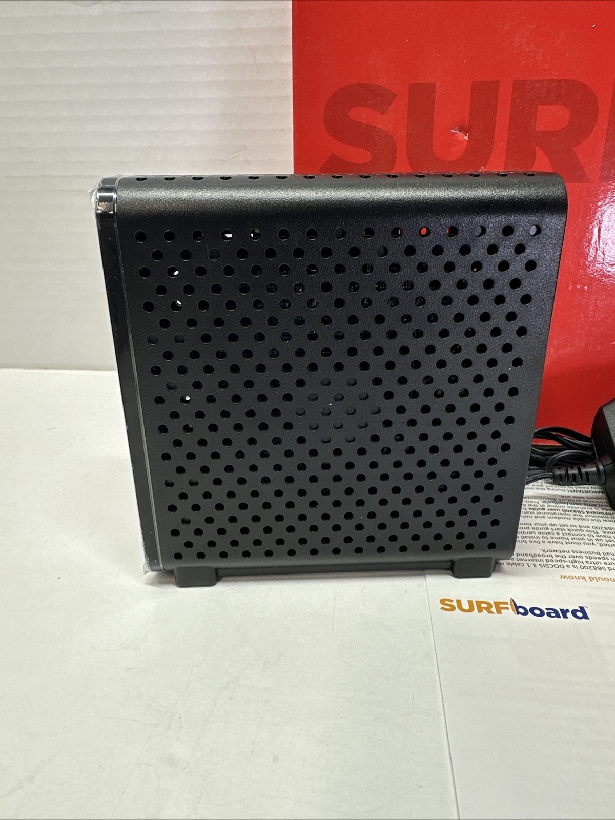 ARRIS SURFboard SB6183 Cable Modem 16×4 Channels DOCSIS 3.0 – Black