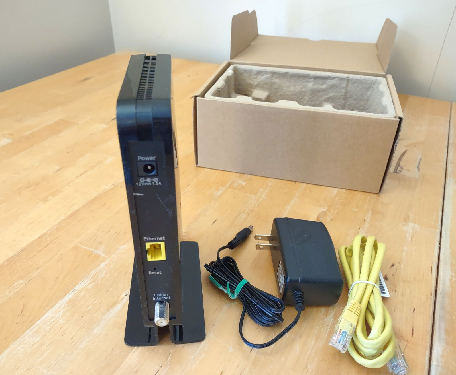 NETGEAR CM500 High Speed Cable Modem DOCSIS 3.0 with Power Adapter and LAN cable