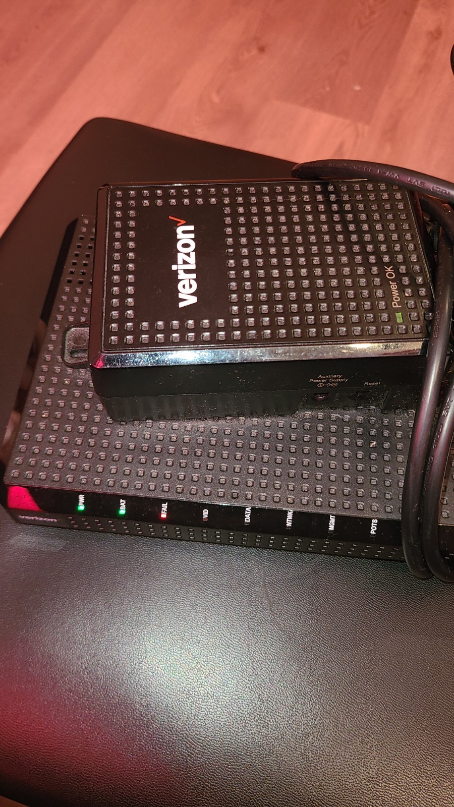Working Verizon FIOS Optical Network Terminal Nokia G-211M-C Cable & Fiber Modem