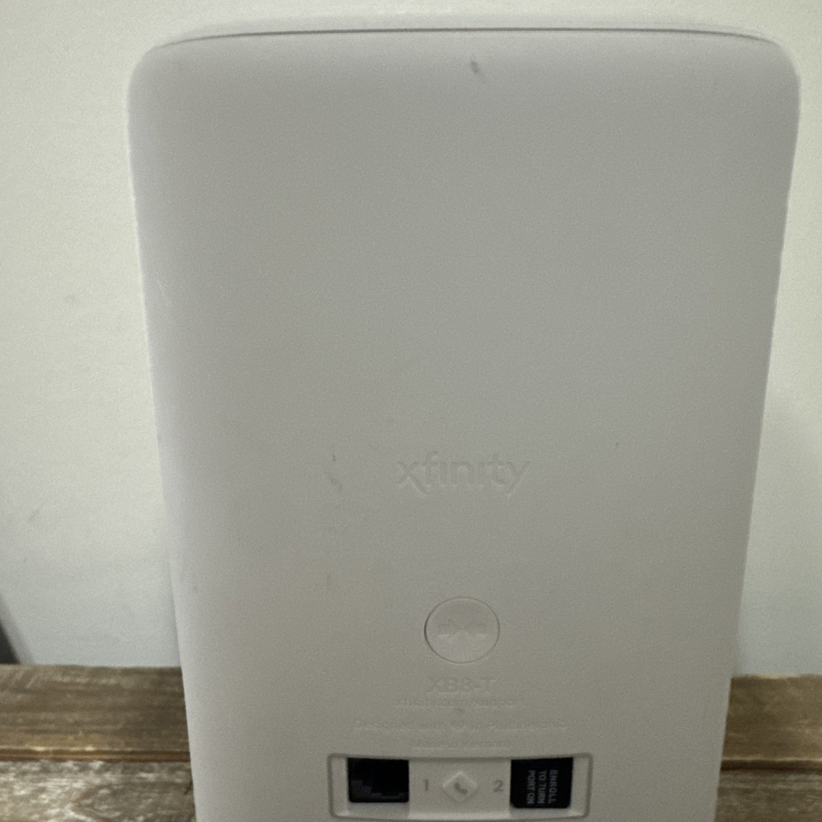 Xfinity XFi Gateway Router XB8-T Triband Wifi CGM4981COM – No Cords/Untested