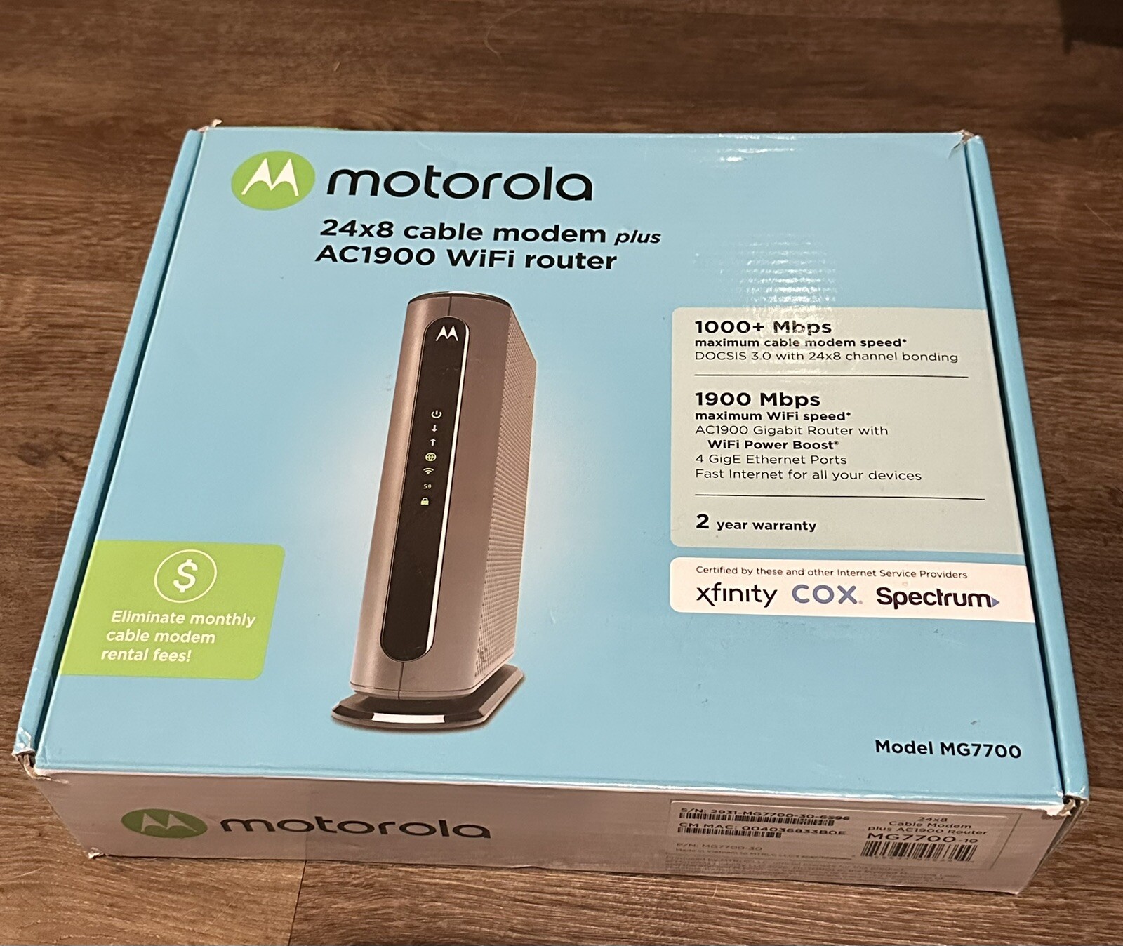 Motorola MG7550 16×4 High Speed ​​Cable Modem Plus AC1900 WiFi Router