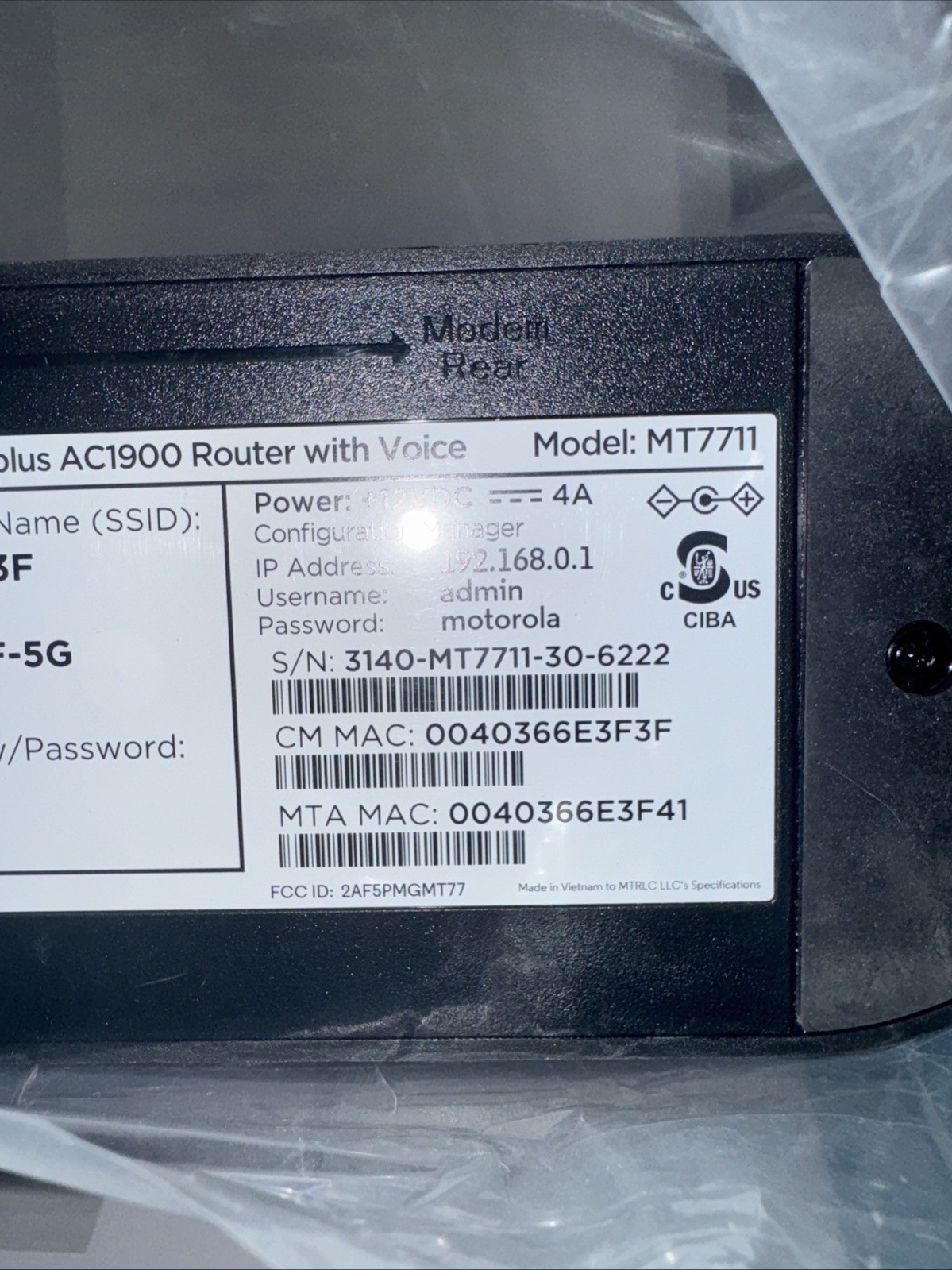 Motorola MT7711 24X8 Cable Modem and AC1900 Dual Band Wi-Fi Gigabit Router