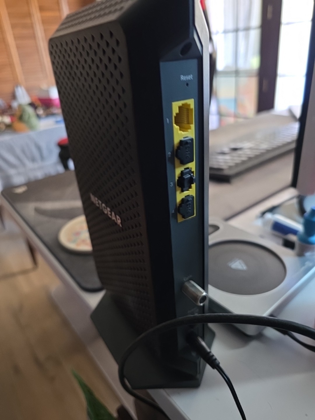 NETGEAR Nighthawk CM1200-100NAS DOCSIS 3.1 Cable Modem