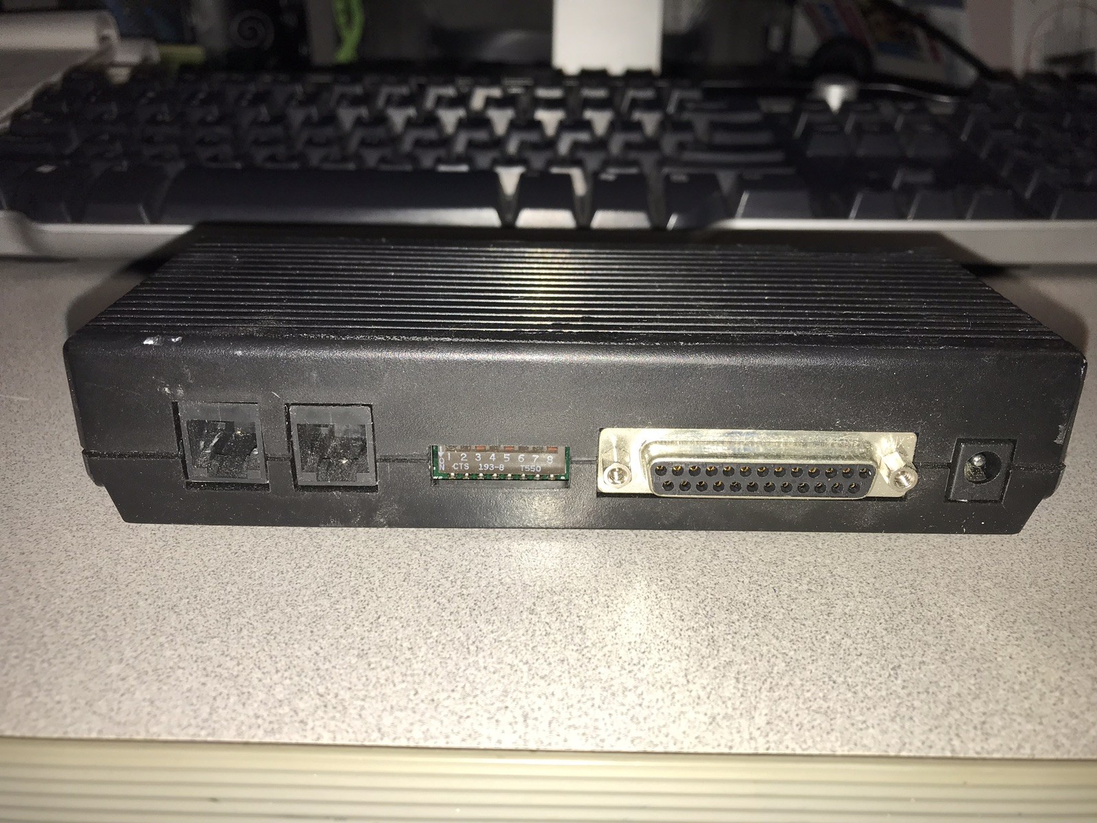 US ROBOTICS 56K VOICE EXTERNAL FAX MODEM 5686 V.92