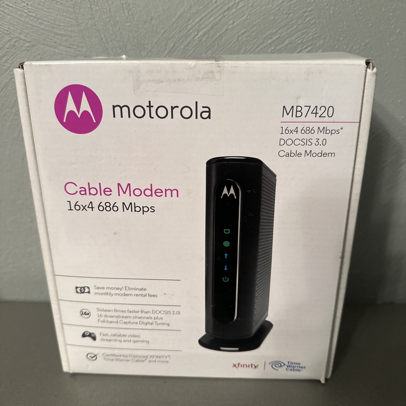 Motorola MB7420 16×4 High Speed ​​Cable Modem 686 Mbps