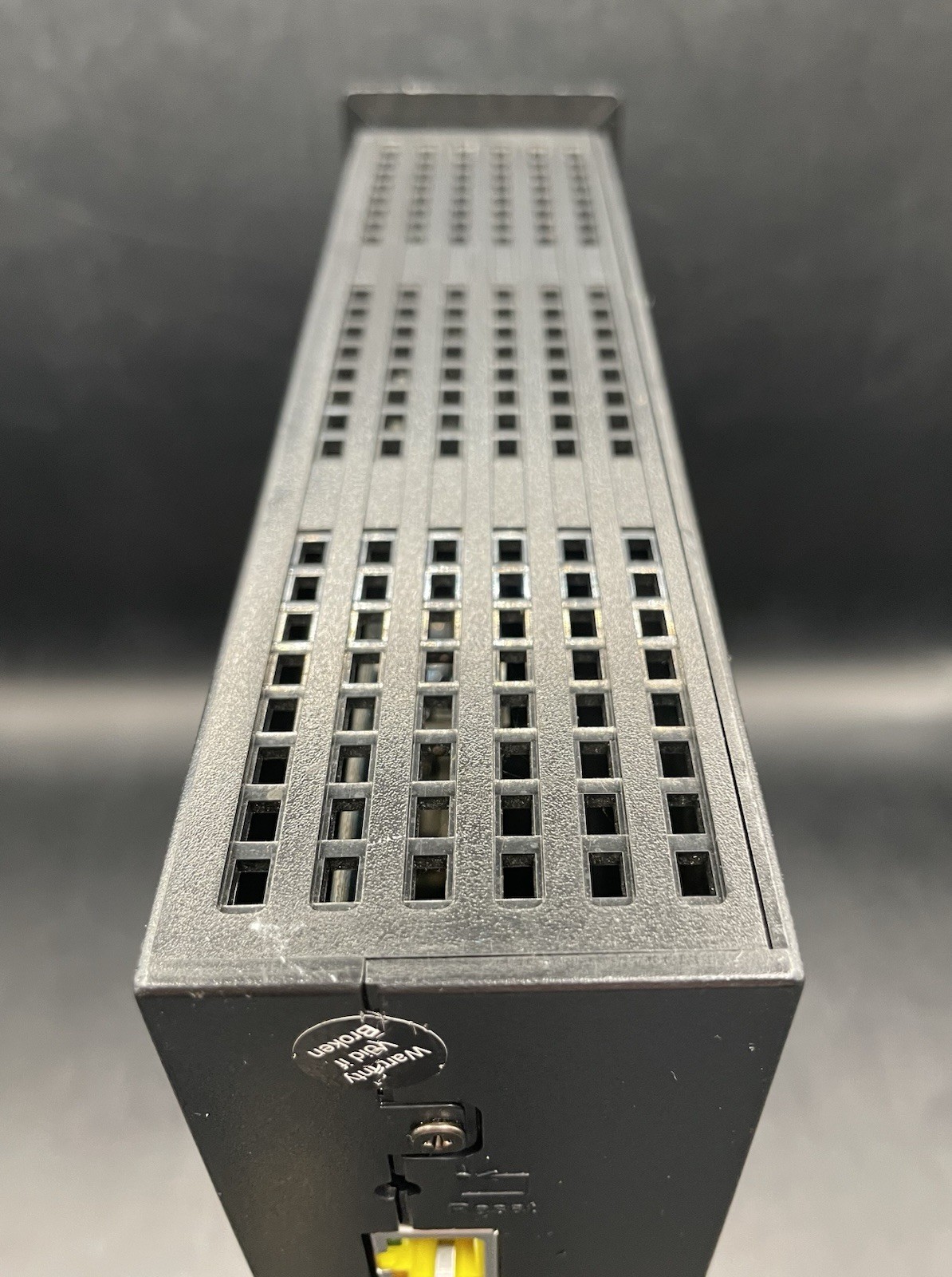 ARRIS DG3270A DOCSIS 3.0 Cable Modem Dual Band Wi-Fi 2.4 And 5 GHZ