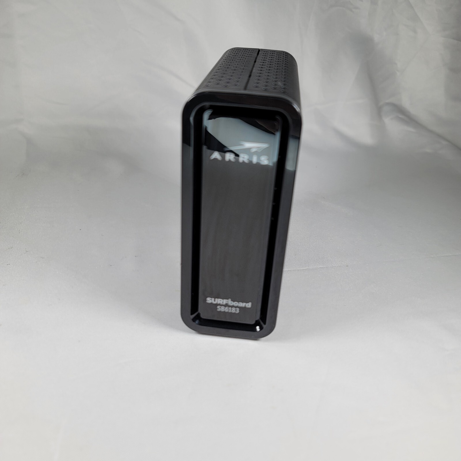 Arris SURFboard SB6183 DOCSIS 30 Cable Modem