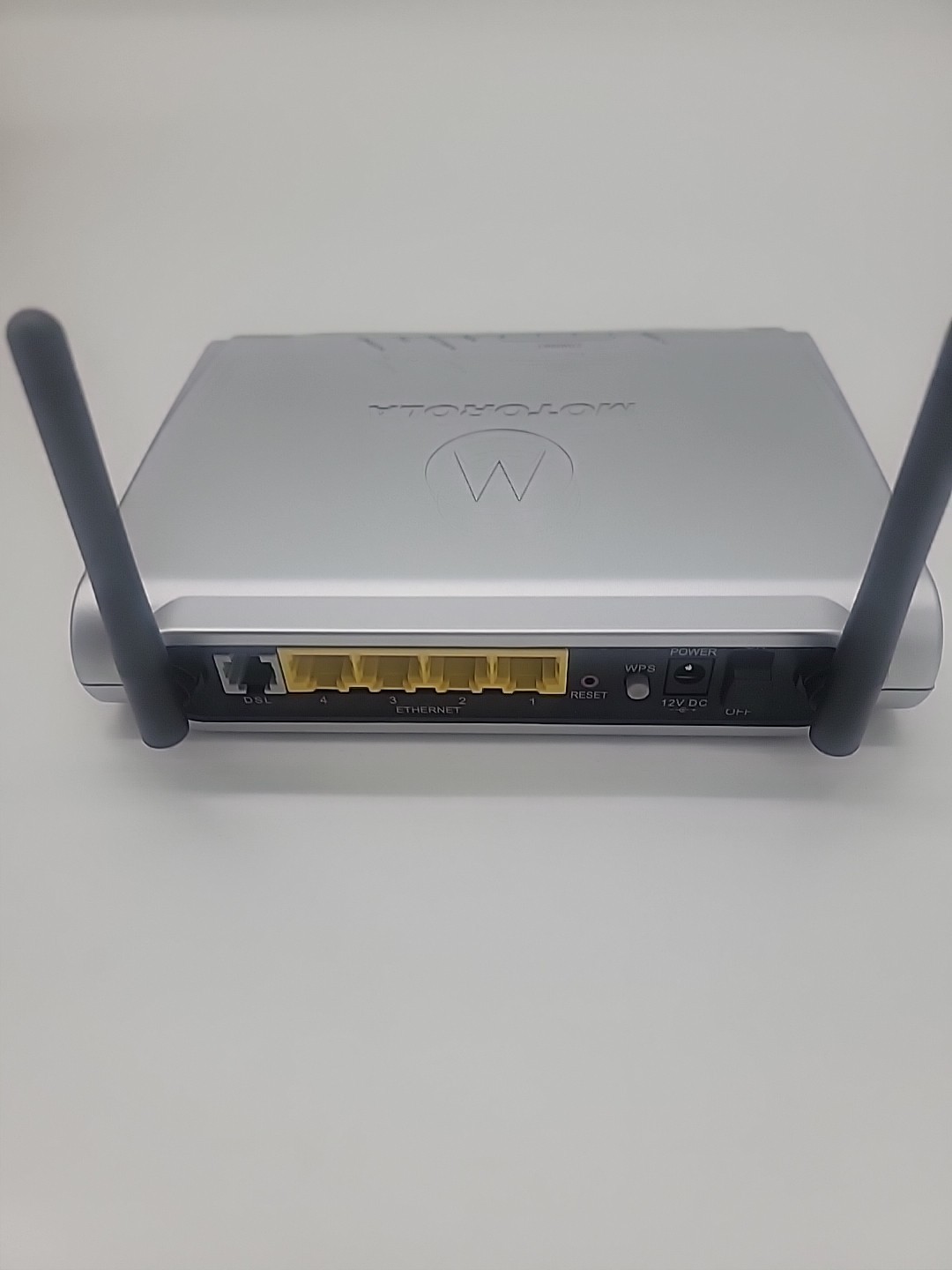 MOTOROLA 2247-62-10NA WITRELESS ACCESS DEVICE GATEWAY Brand New!