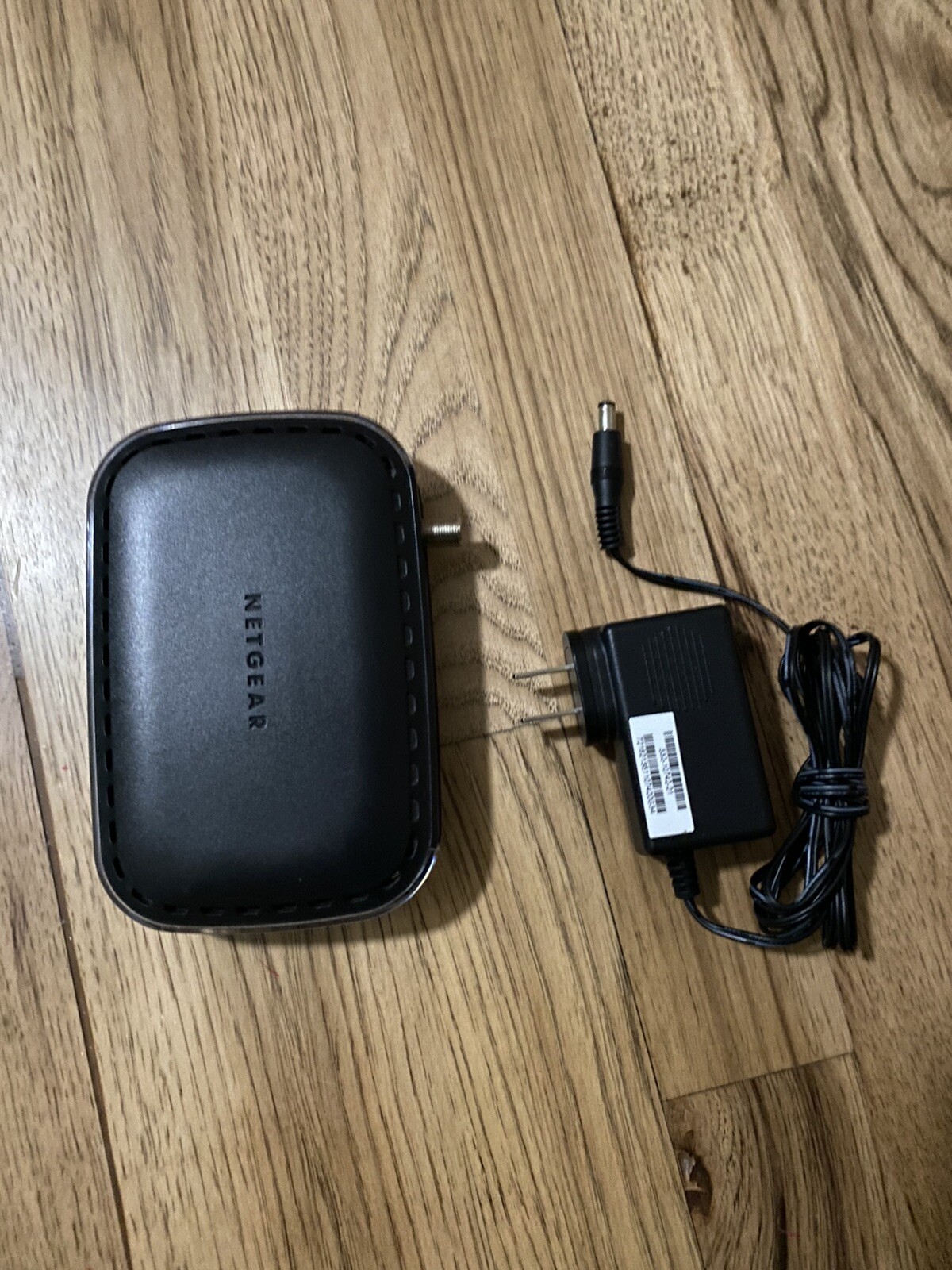 Netgear DOCSIS 30 (CM400-100NAS) 340 Mbps