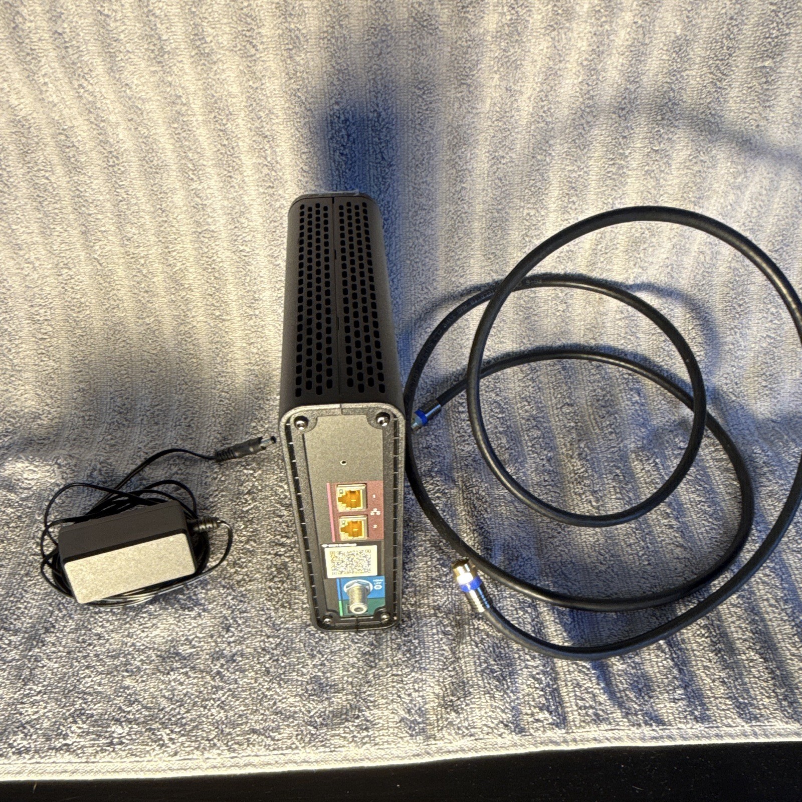 ARRIS SBG10 DOCSIS 3.0 Cable Modem WiFi Router Combo 800 Mbps Black