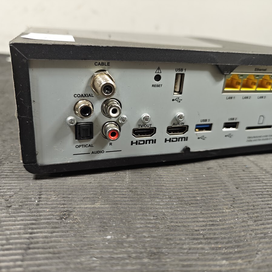 Sagemcom LABOXV3B Modem – For Parts, Untested, No Accessories
