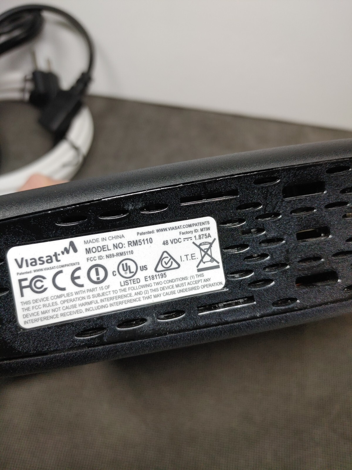 ViaSat Satellite Modem Router RM5110 w/ OEM Power Supply & Cable