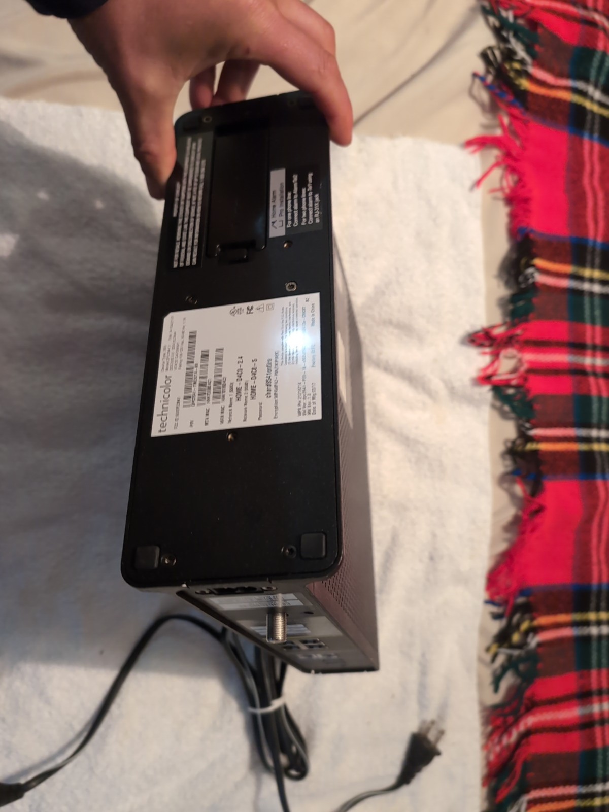 Xfinity Technicolor XB3 Wireless Gateway (Model DPC3941T) – DOCSIS 3.0