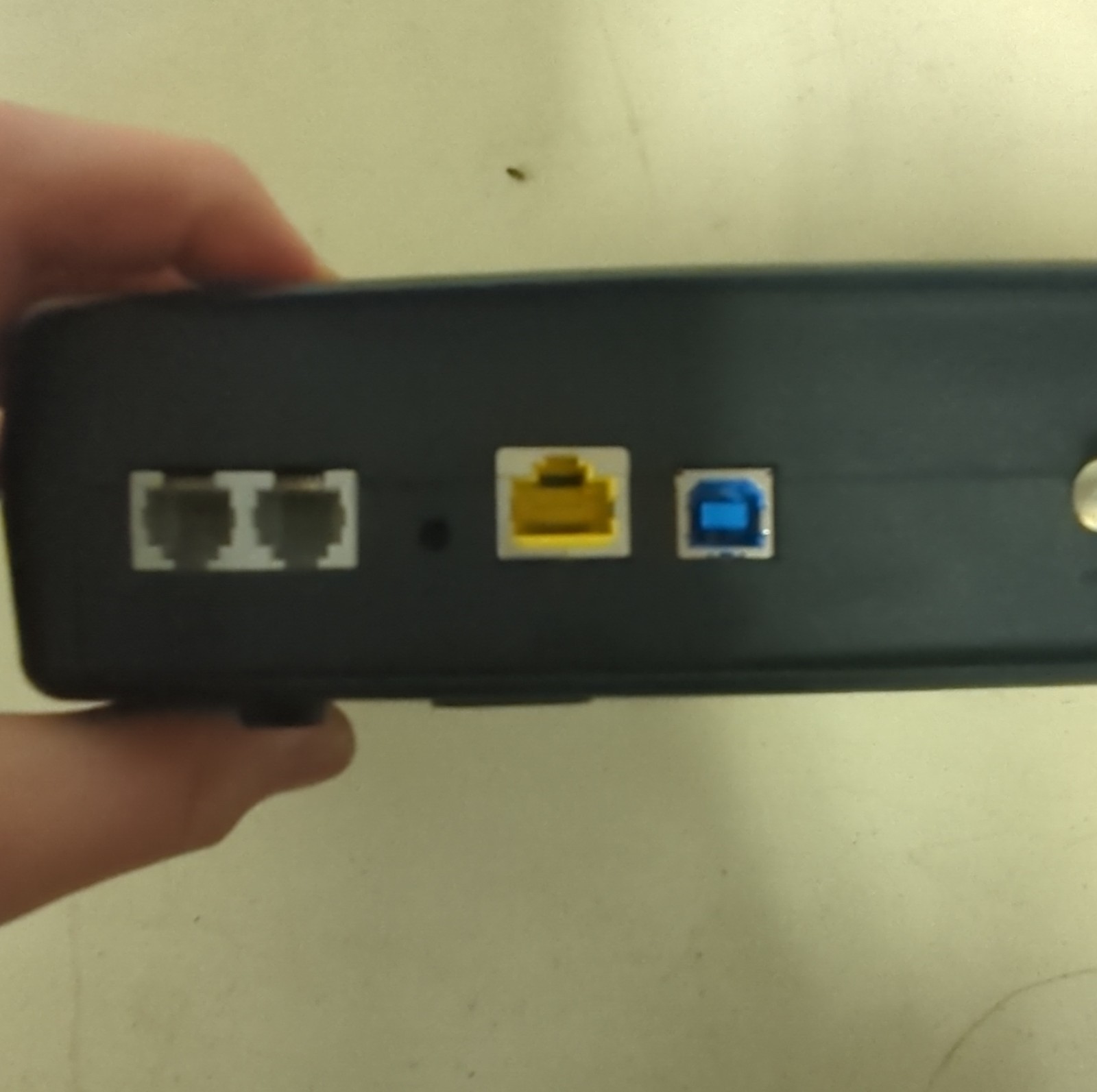 ARRIS TM722G Cable Modem Black Ethernet USB Coaxial RJ-11 Wired
