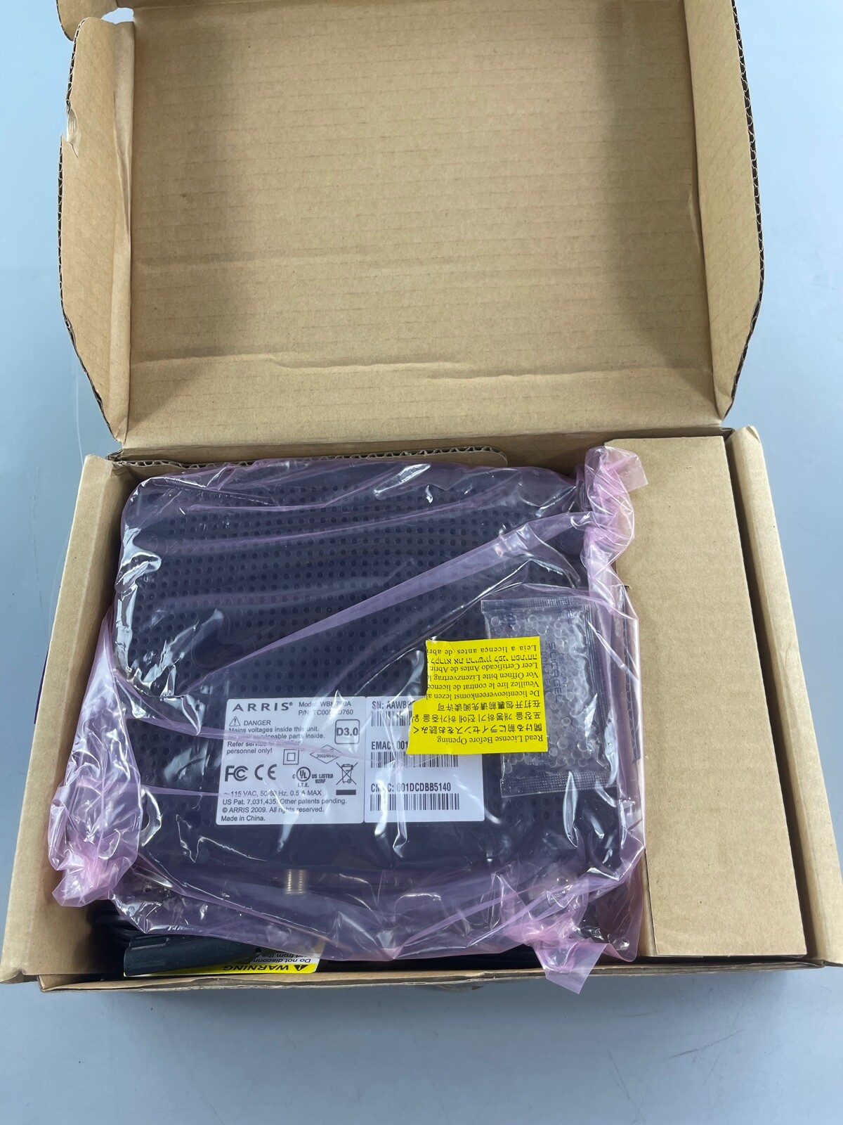 ARRIS Cable Modem Touchstone WBM760A FOR PARTS #R11