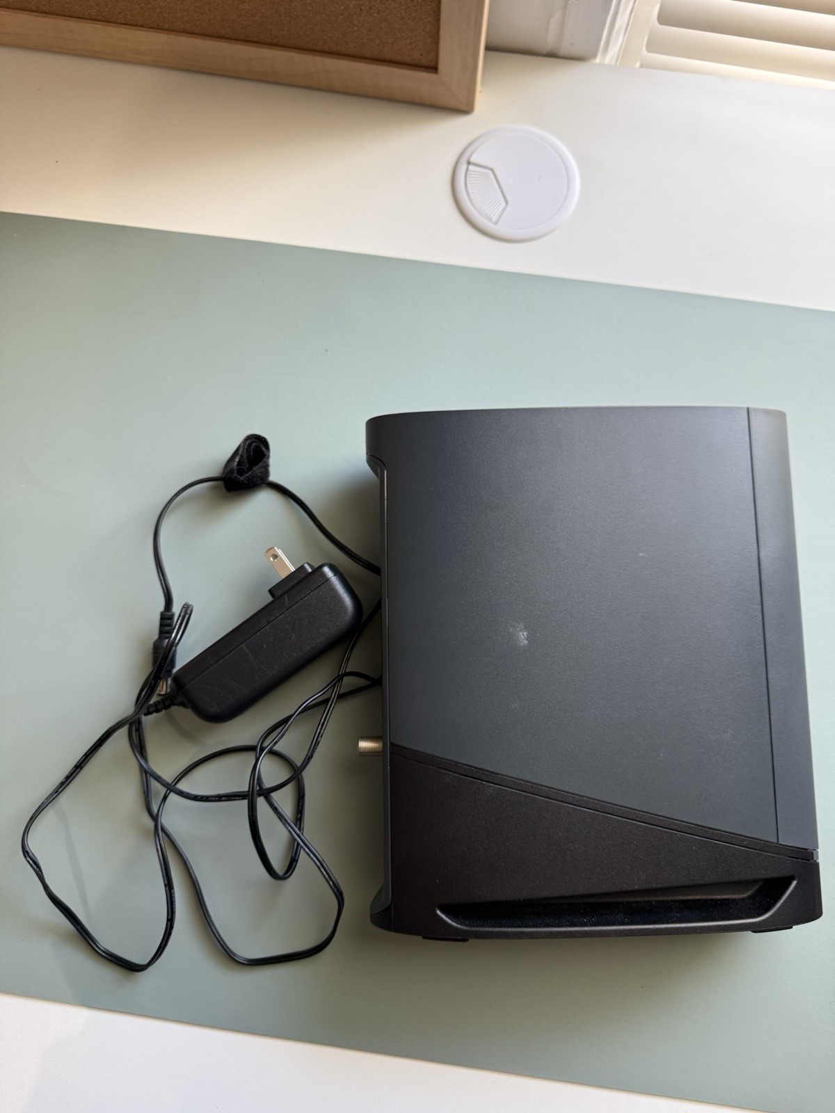 ARRIS Surfboard G36 DOCSIS 3.1 Multi-Gigabit Cable Modem & AX3000 Wi-Fi Router